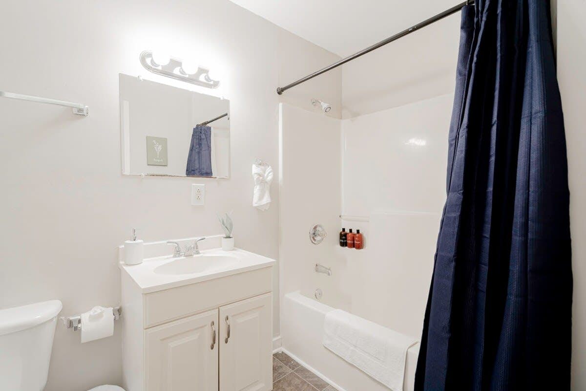 Z_1900Hllnd_B_West_Columbia