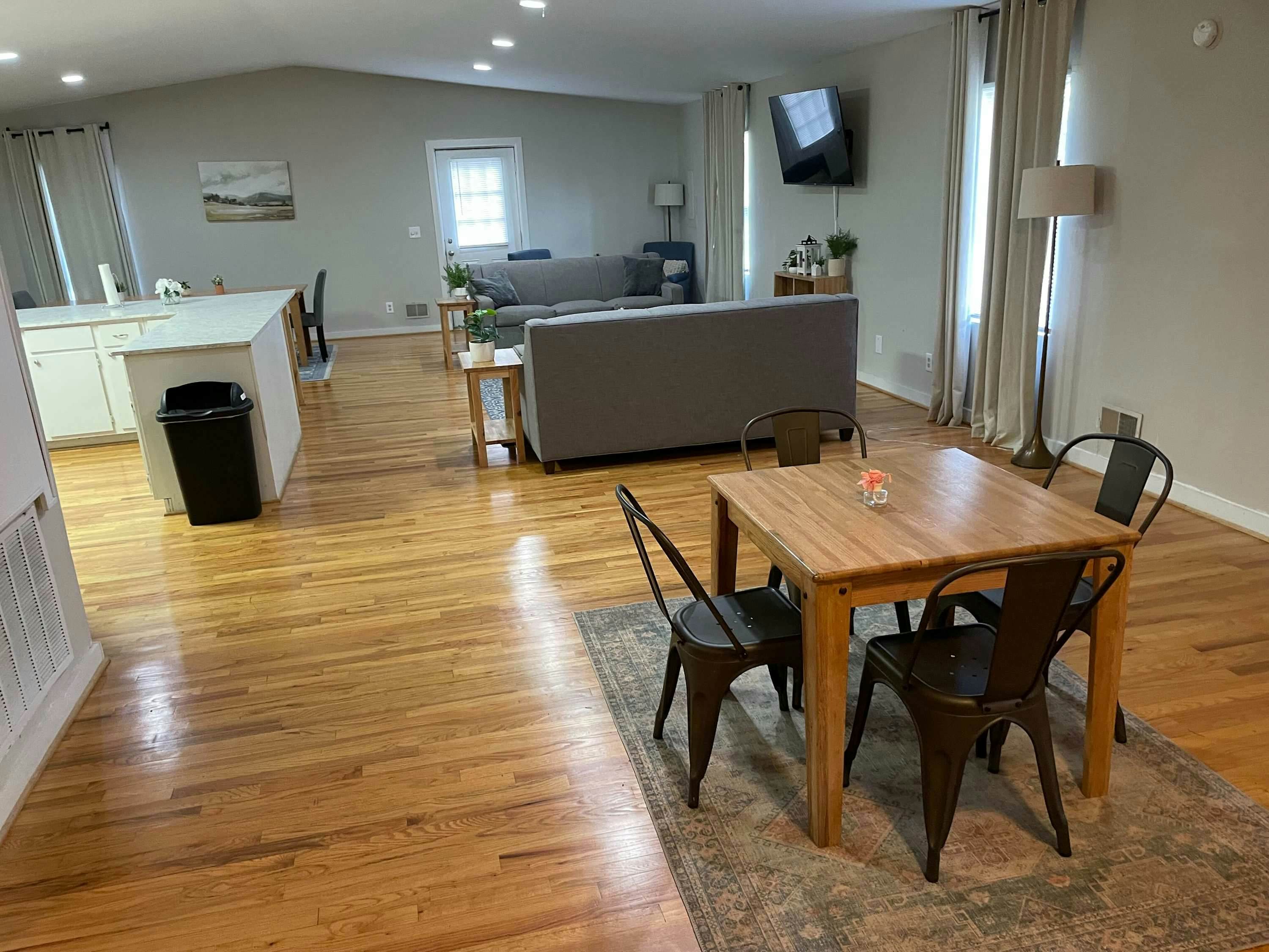 Z_1900Hllnd_B_West_Columbia