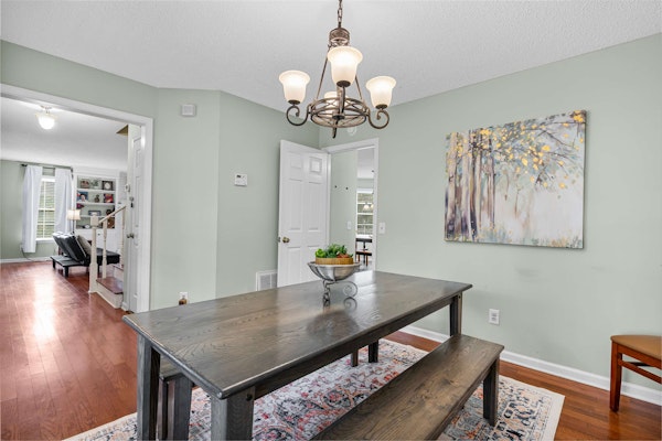 Near Bases & USC - Stay At The Gamecock Cutie!