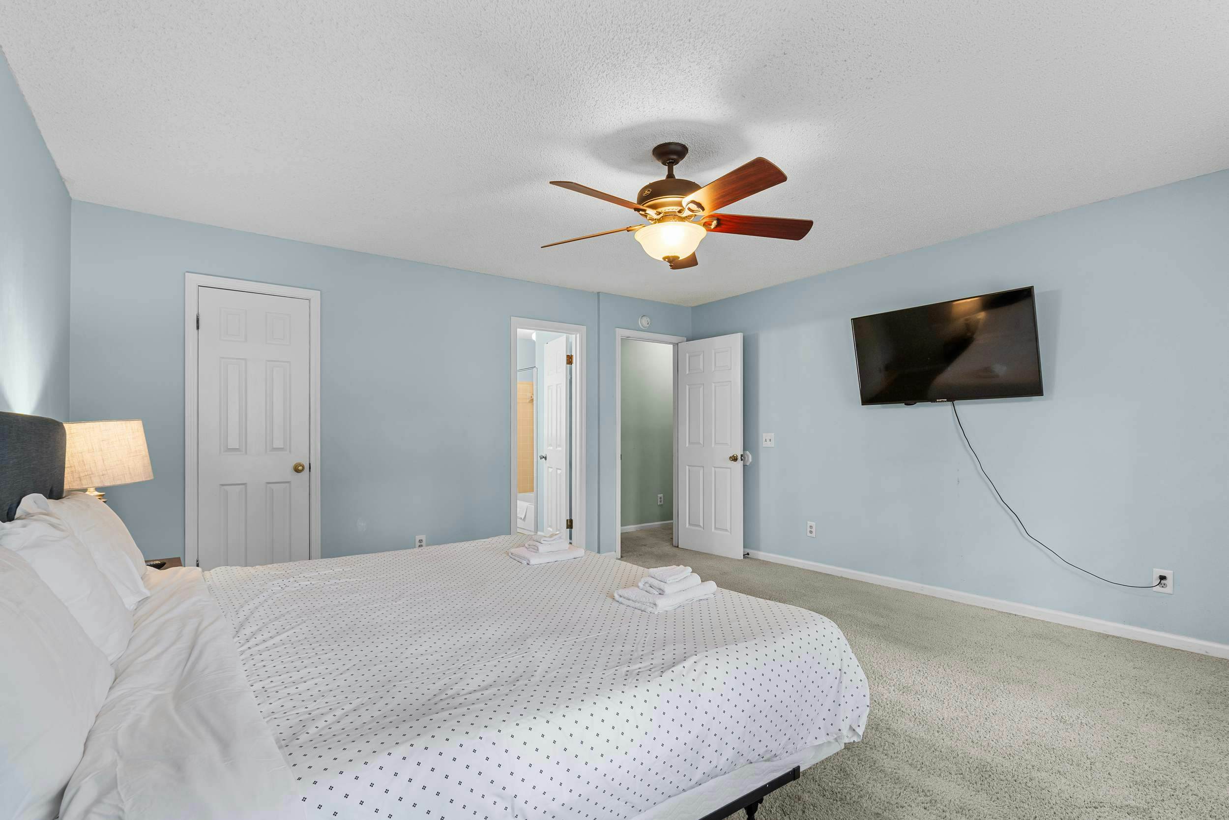 O_2205Crdngtn_Columbia