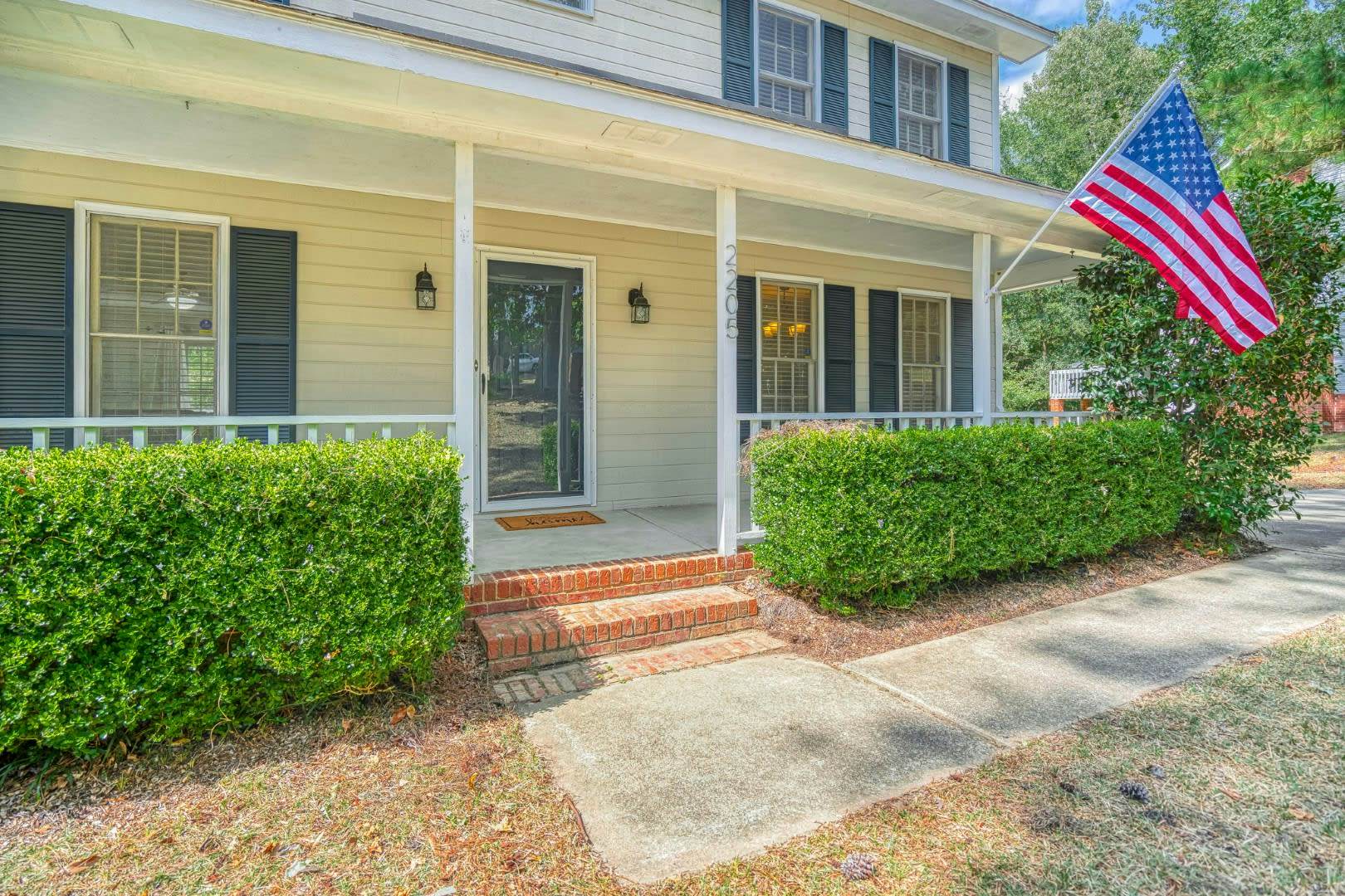 O_2205Crdngtn_Columbia