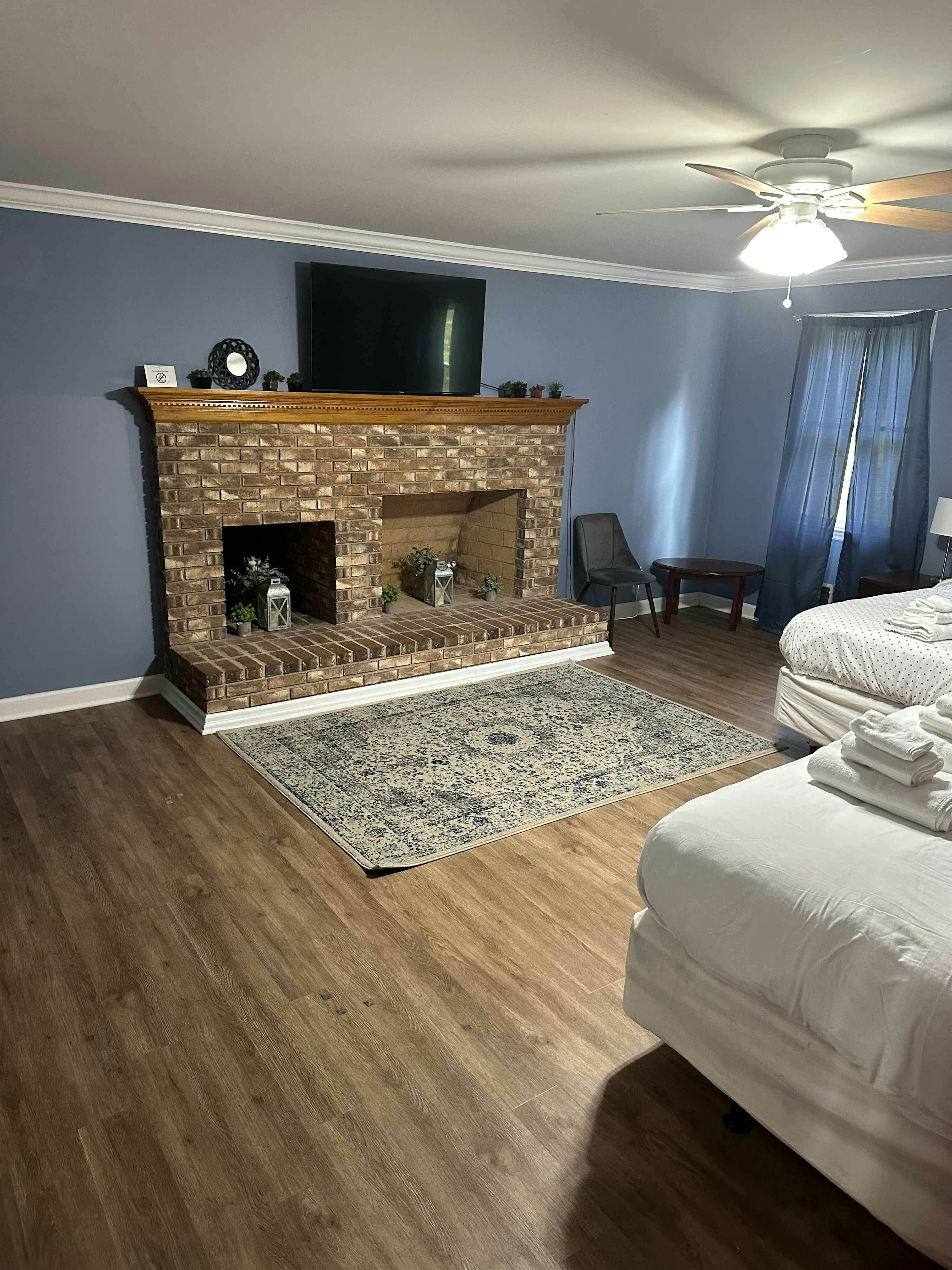 V_1728CanalDr_Columbia