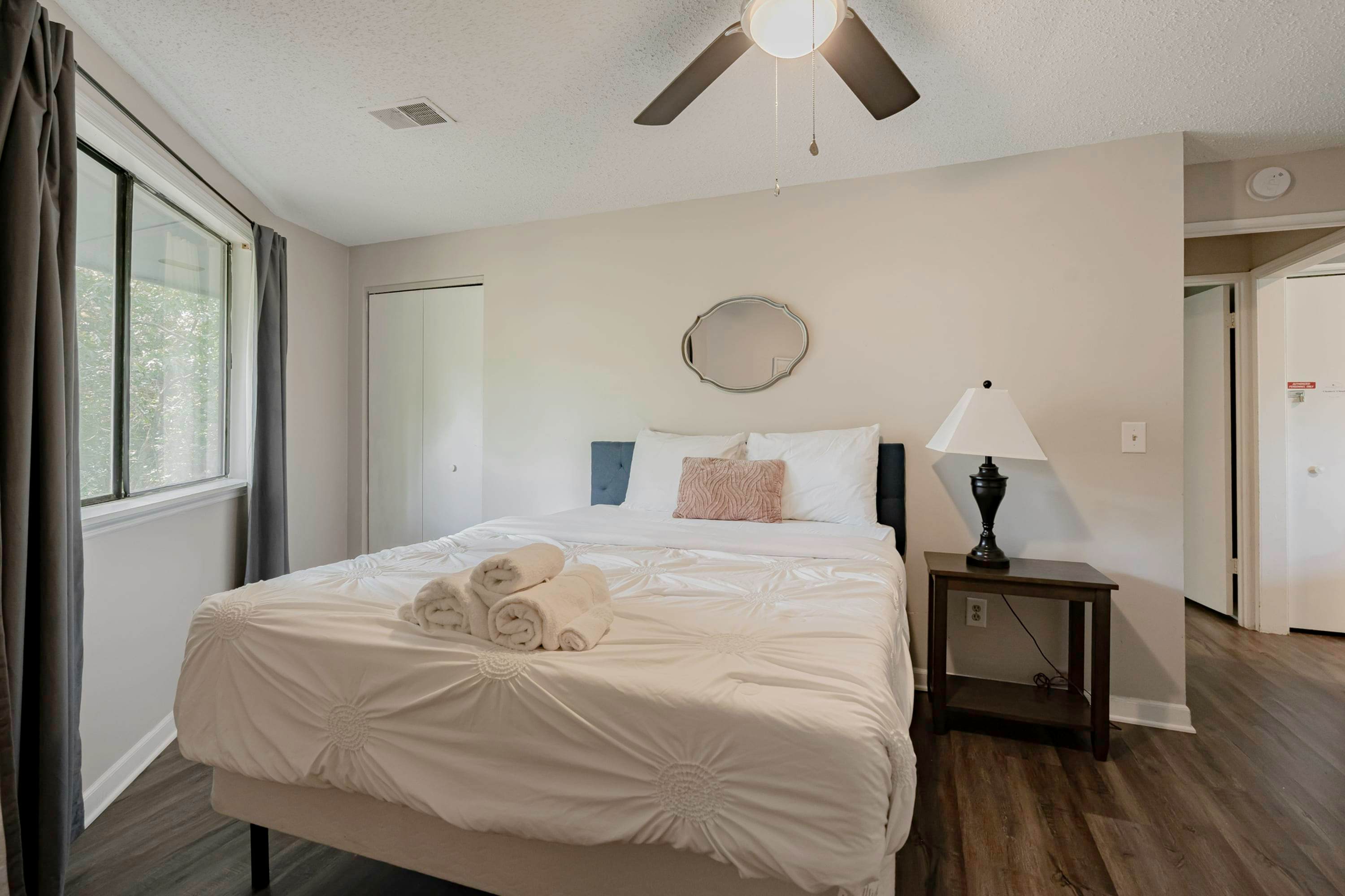 O_7704Drtmore_Columbia