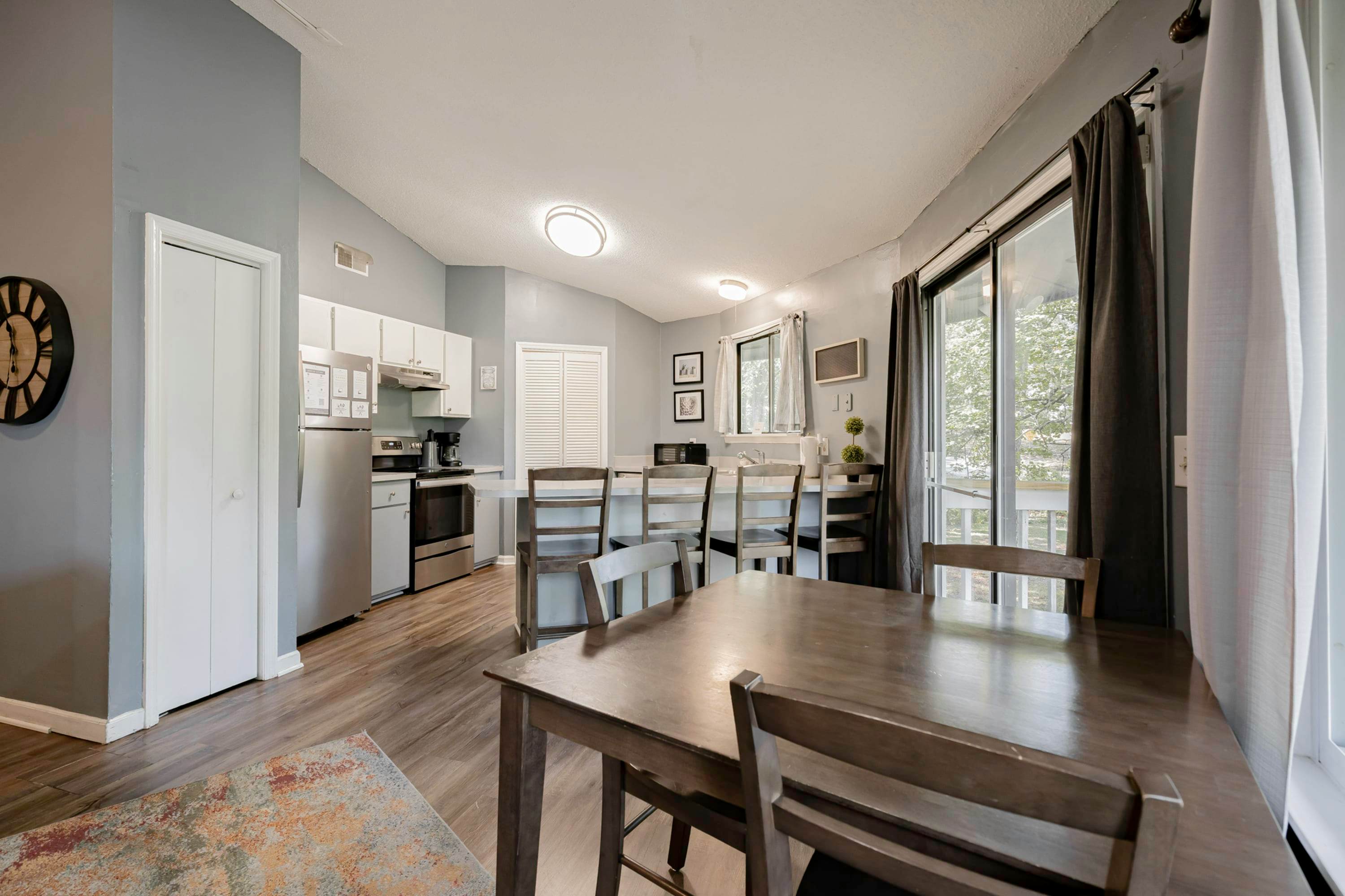 O_7704Drtmore_Columbia