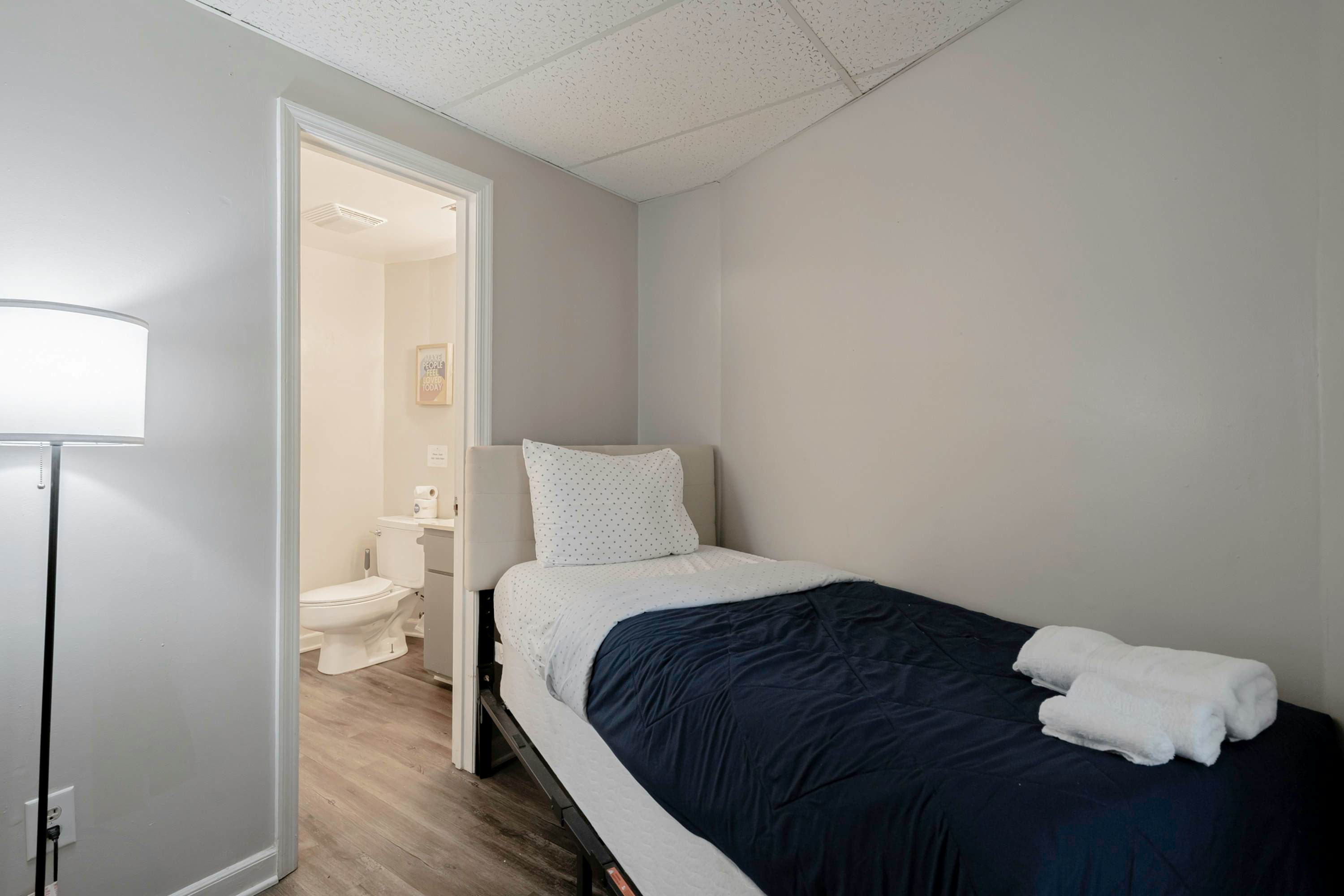 O_7704Drtmore_Columbia