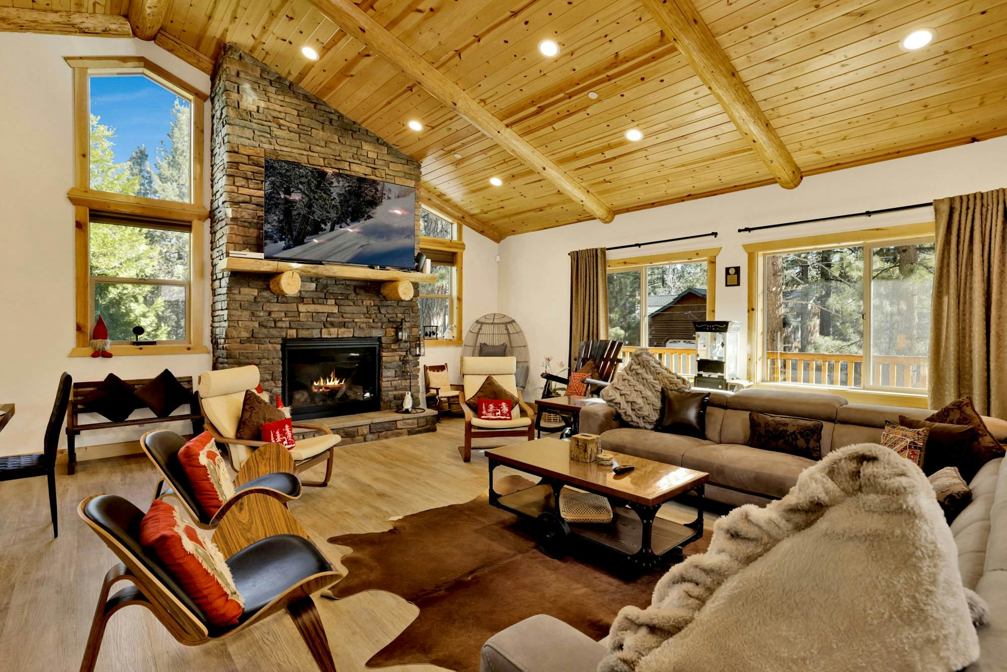 2604-Whispering Pines