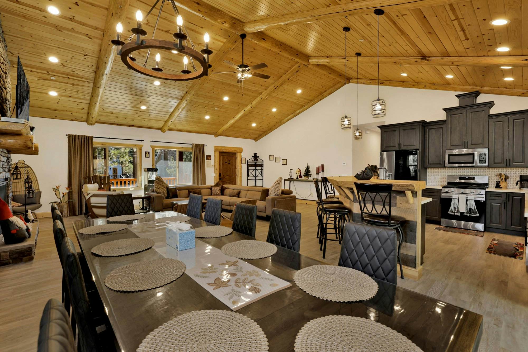 2604-Whispering Pines