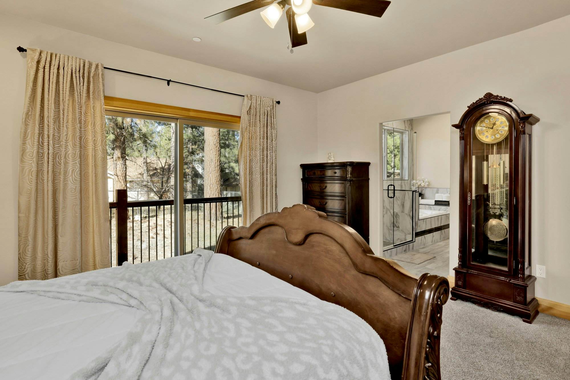 2604-Whispering Pines