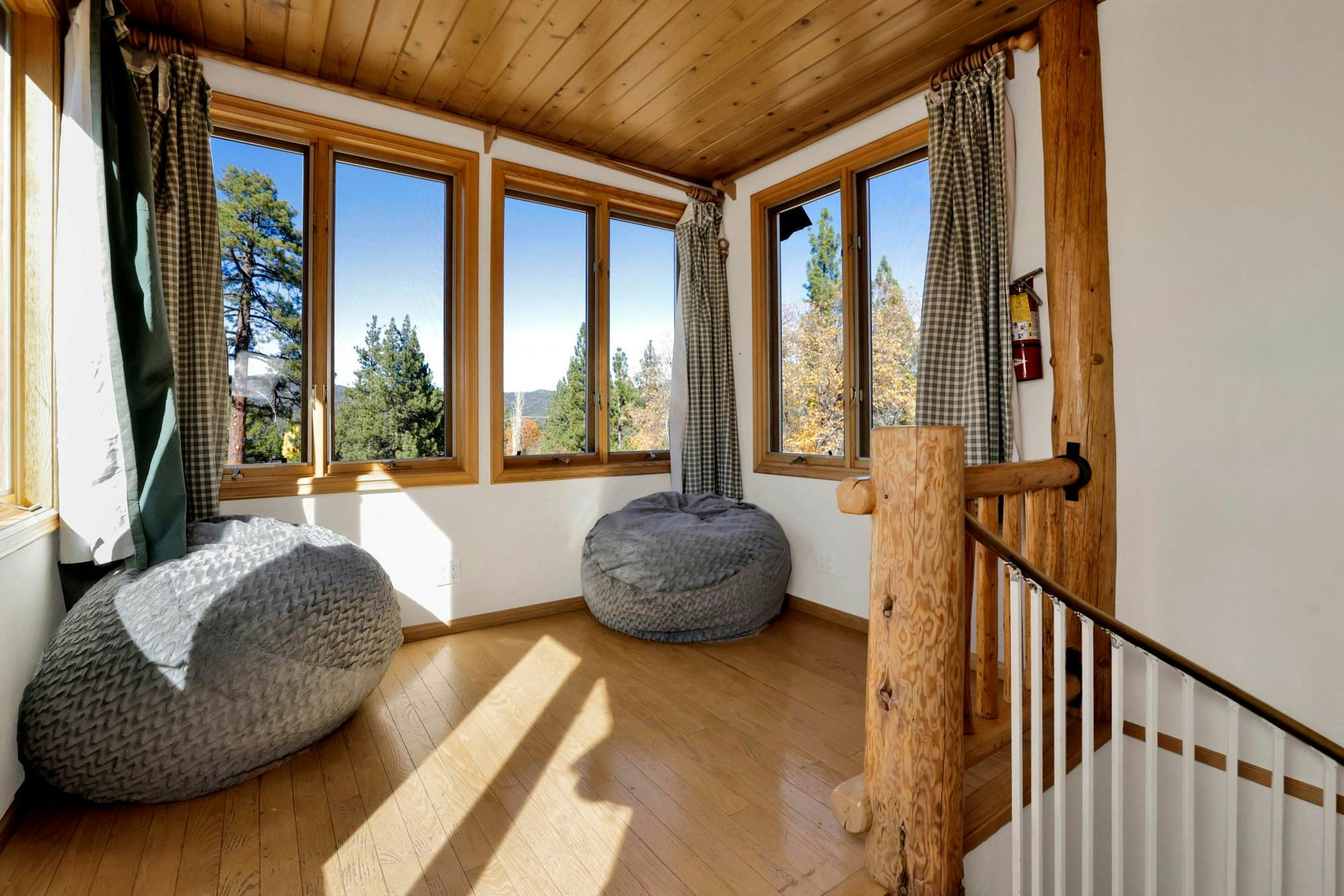 2597-The Village Timber Lodge