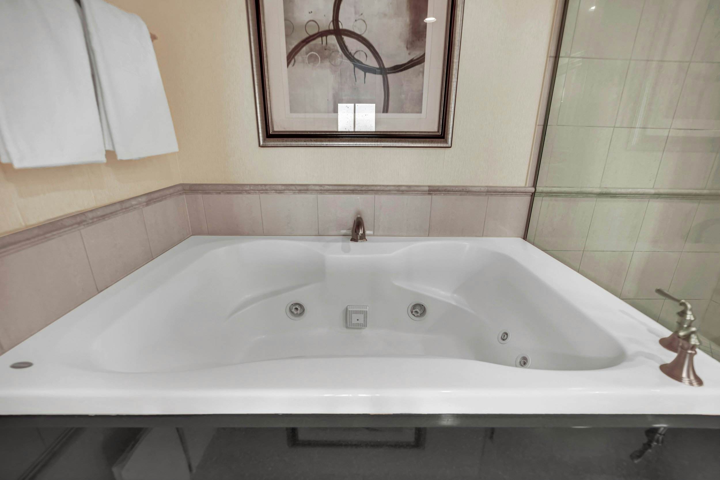 Solara Vita at MGM Signature