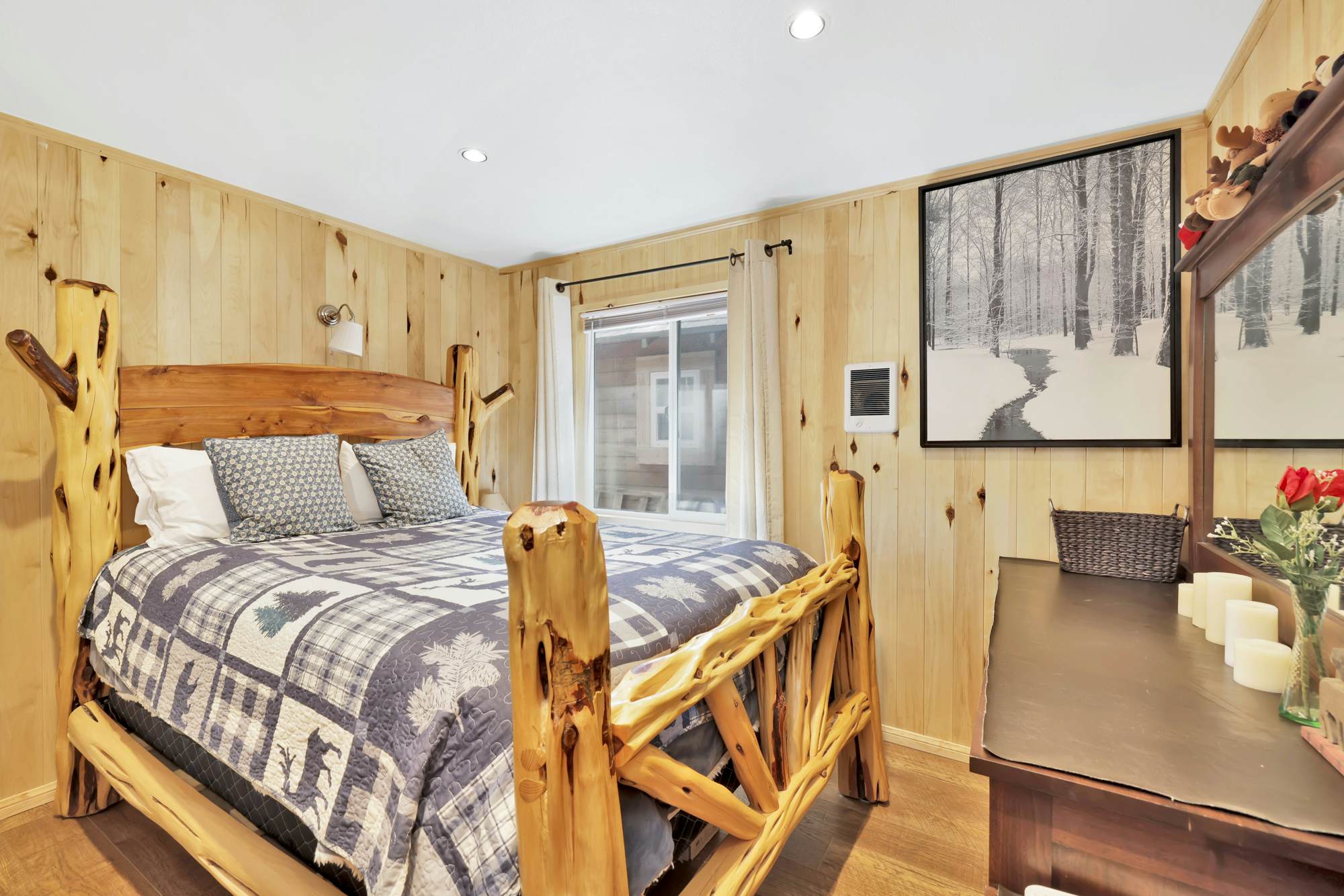 1667-Cottage in the Pines