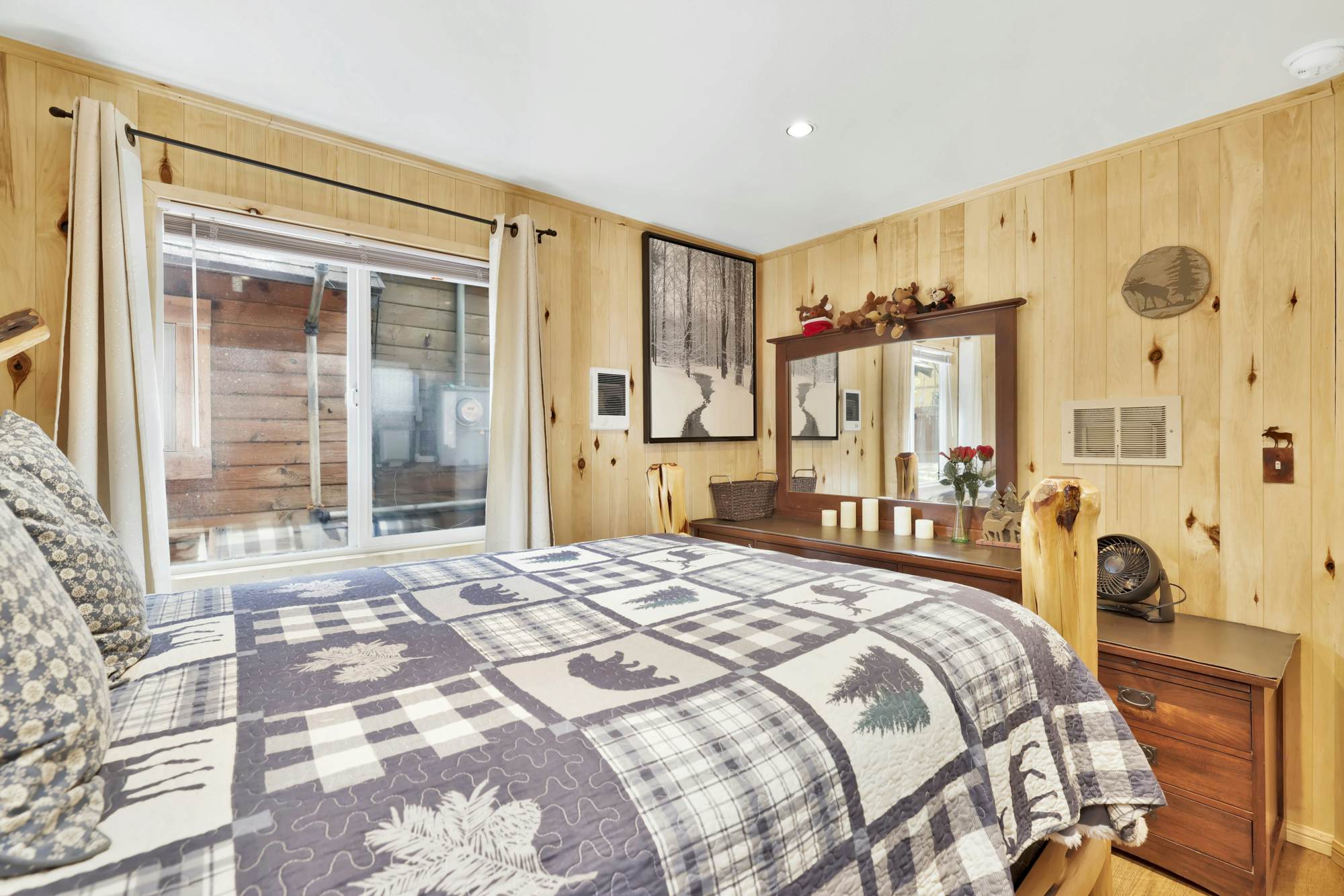 1667-Cottage in the Pines