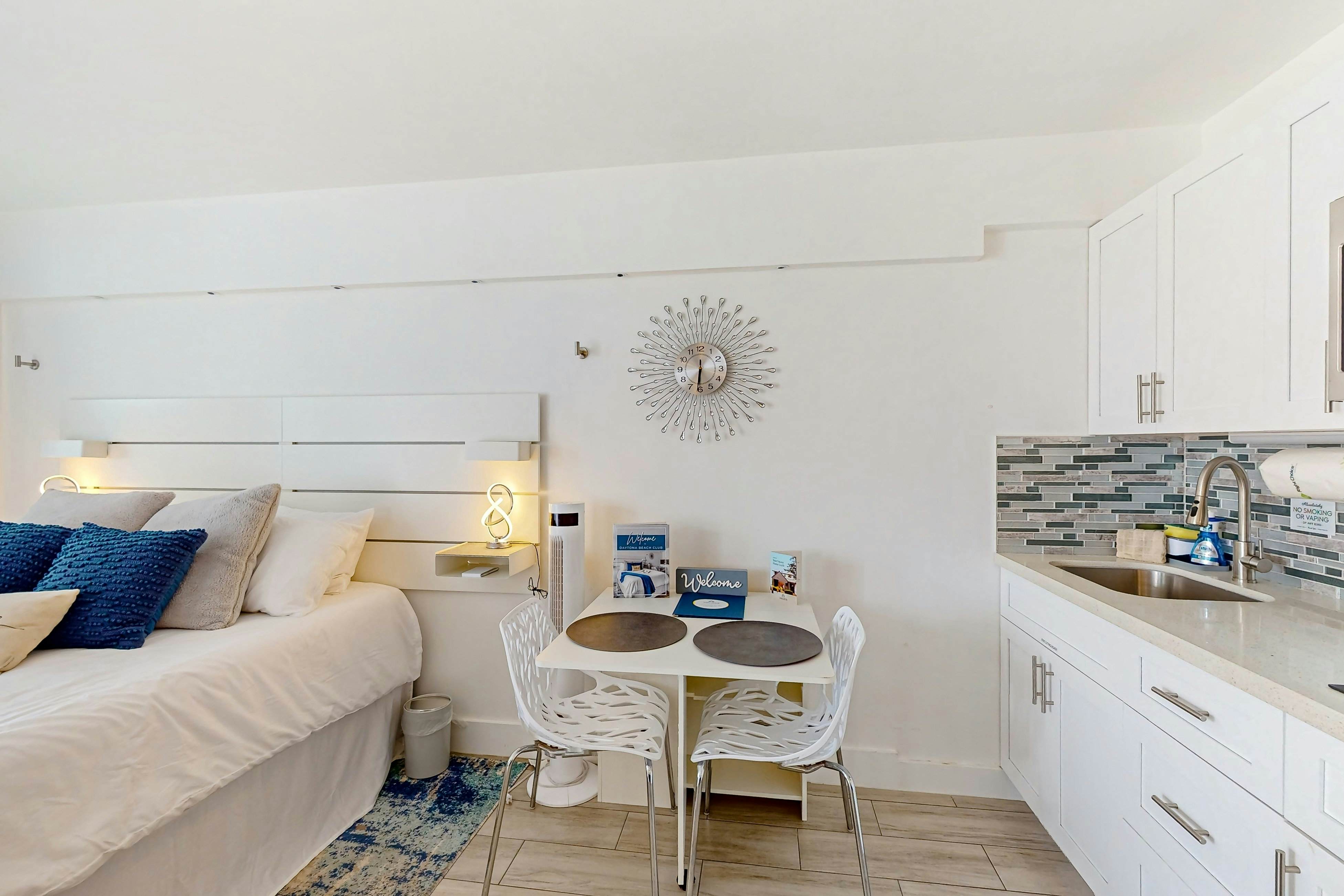 Daytona Beach Club 313 - Beach Bliss