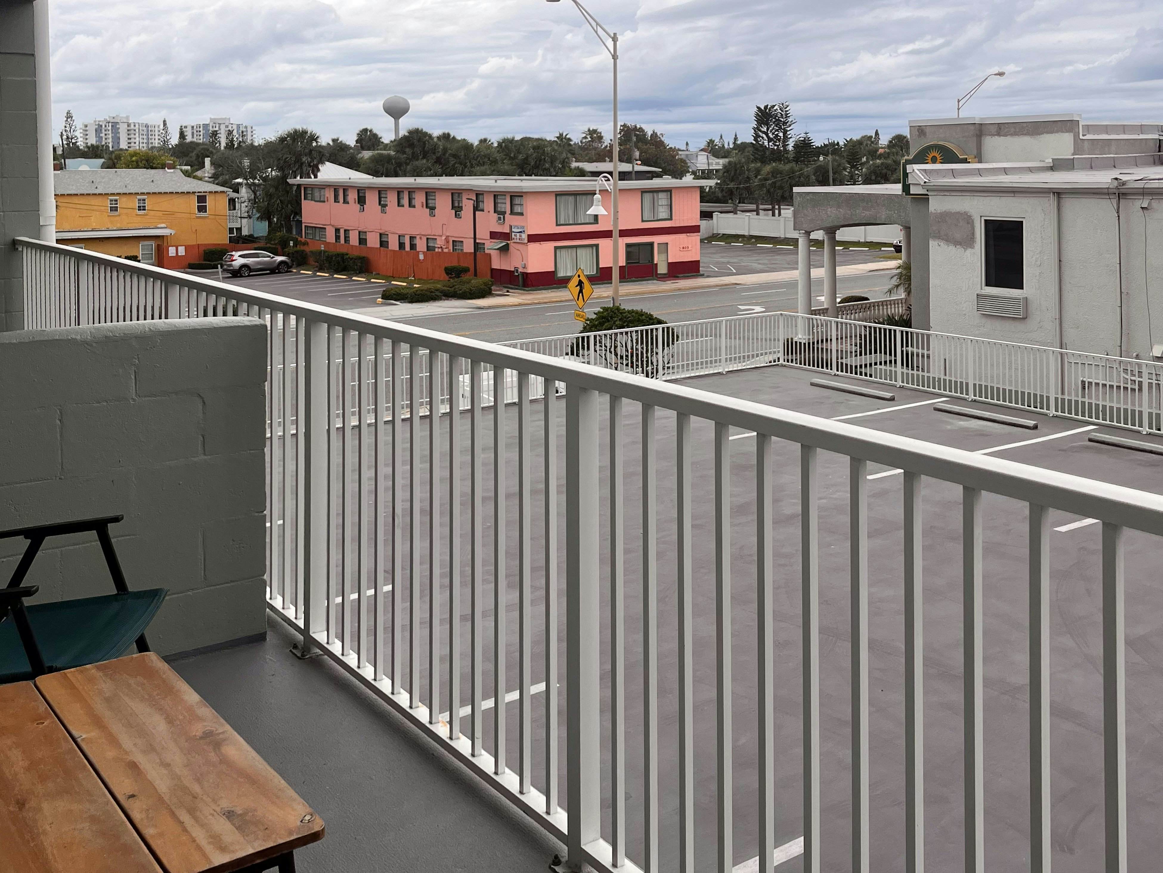 Daytona Beach Club 320 - Daytona Dreamin'