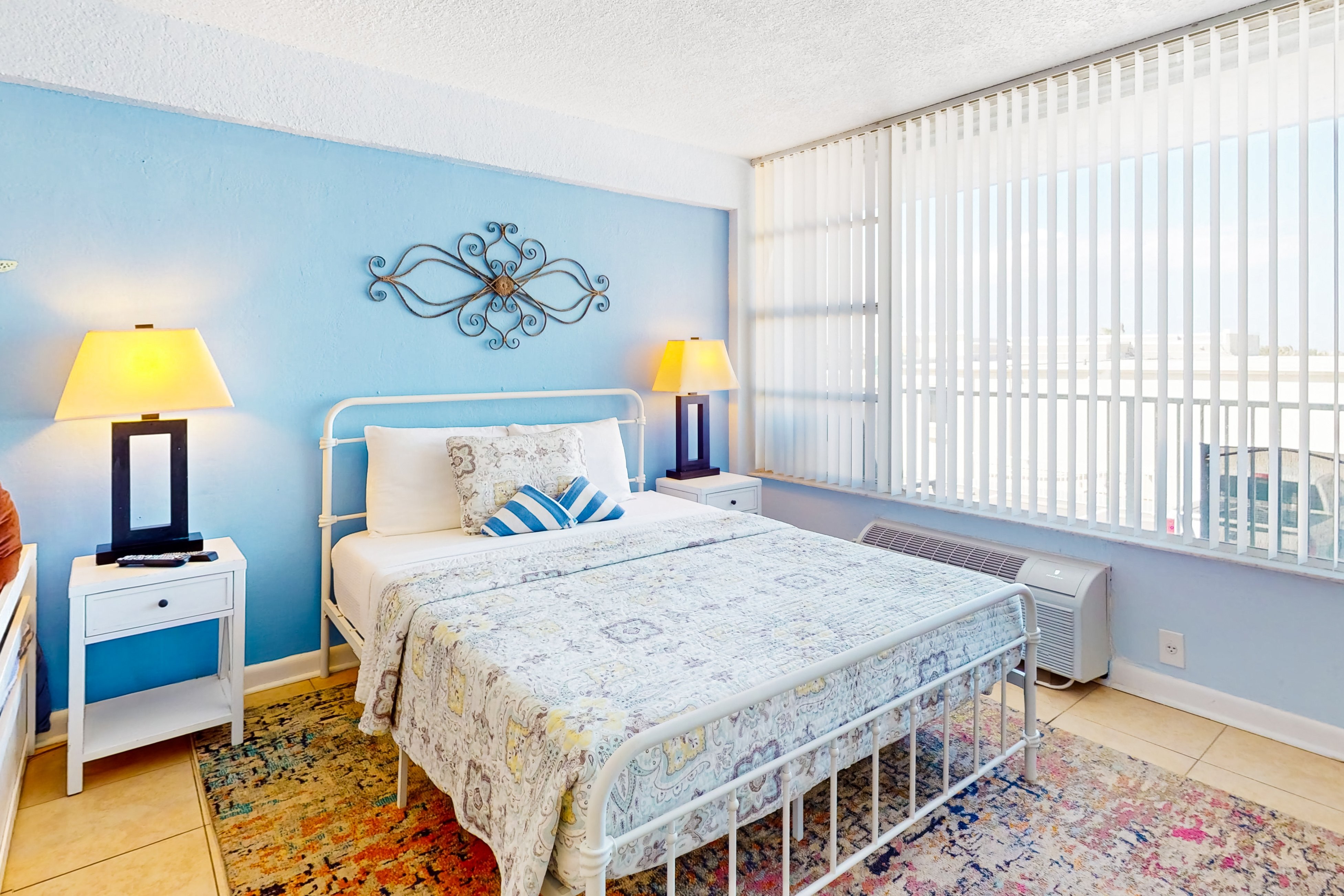 Daytona Beach Club 320 - Daytona Dreamin'