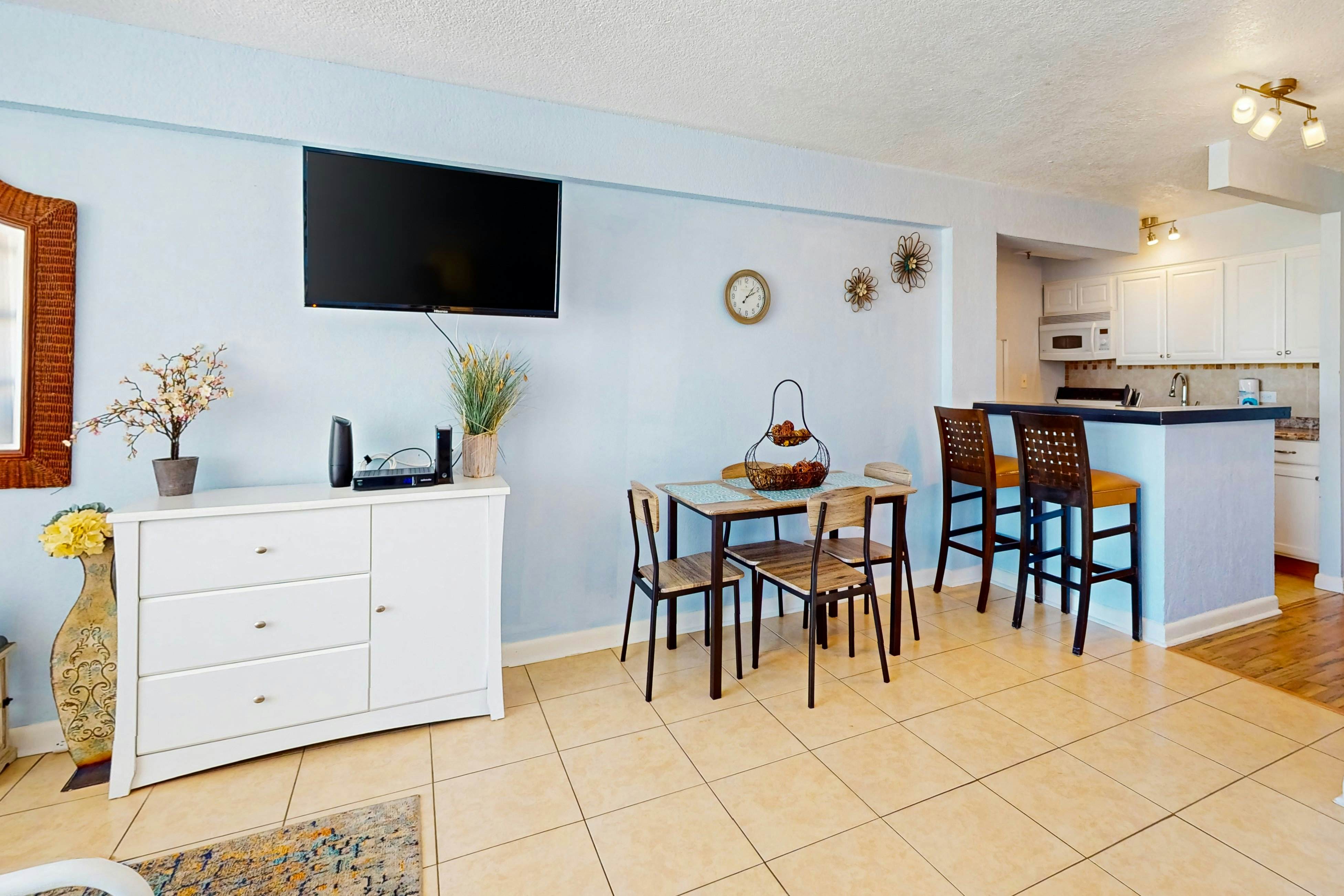 Daytona Beach Club 320 - Daytona Dreamin'