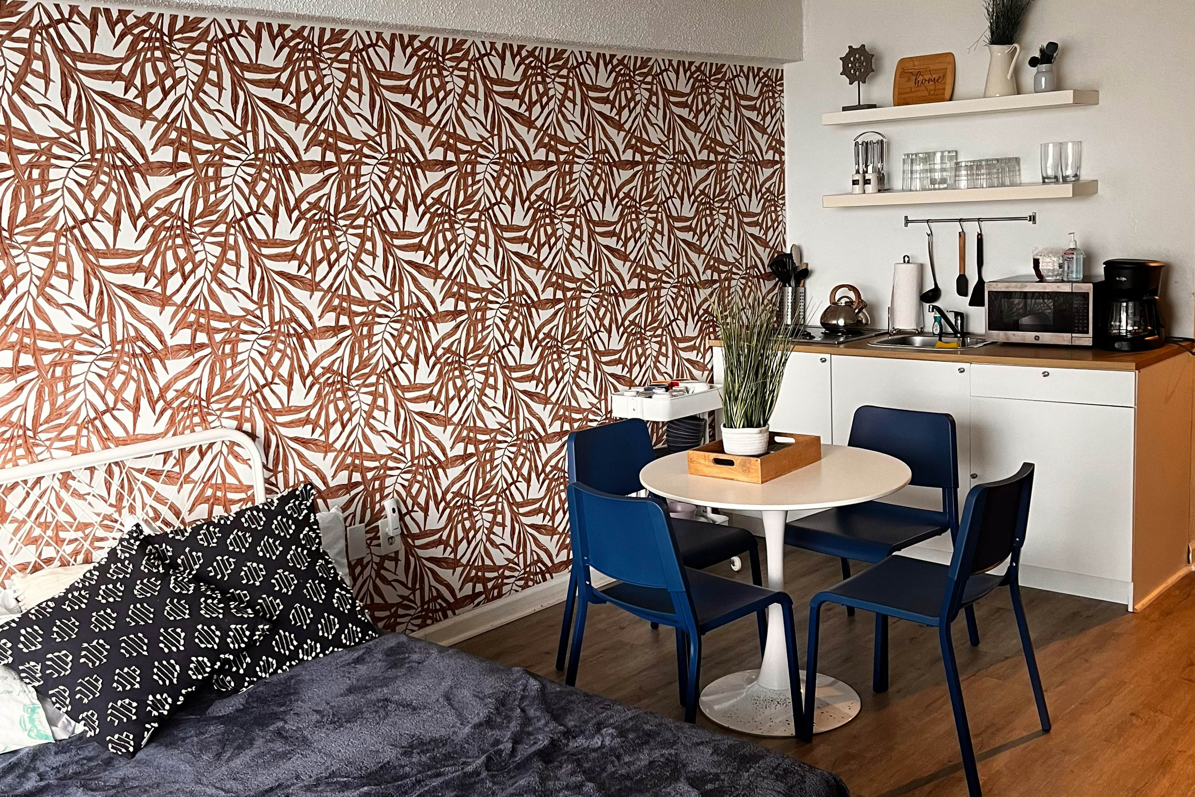 Daytona Beach Club 525 - Delights in Daytona