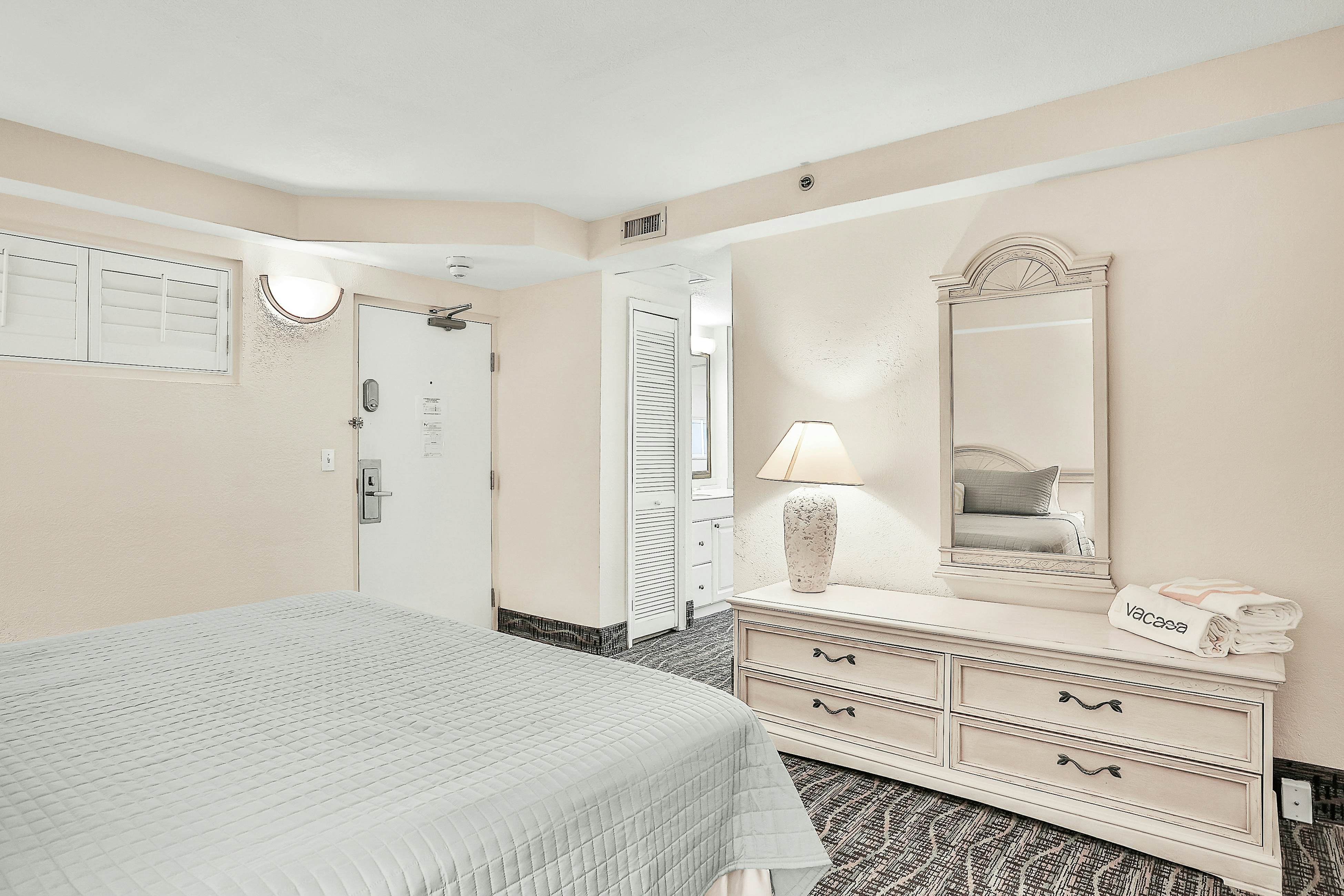 Daytona Beach Resort 533 - Oceanfront Oasis