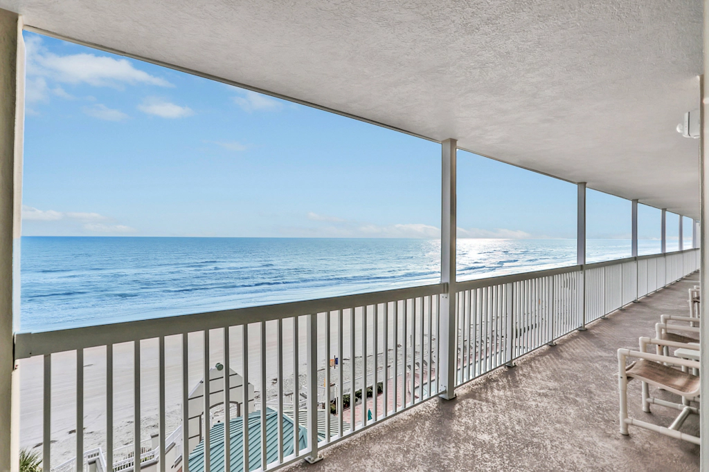 Daytona Beach Resort 533 - Oceanfront Oasis