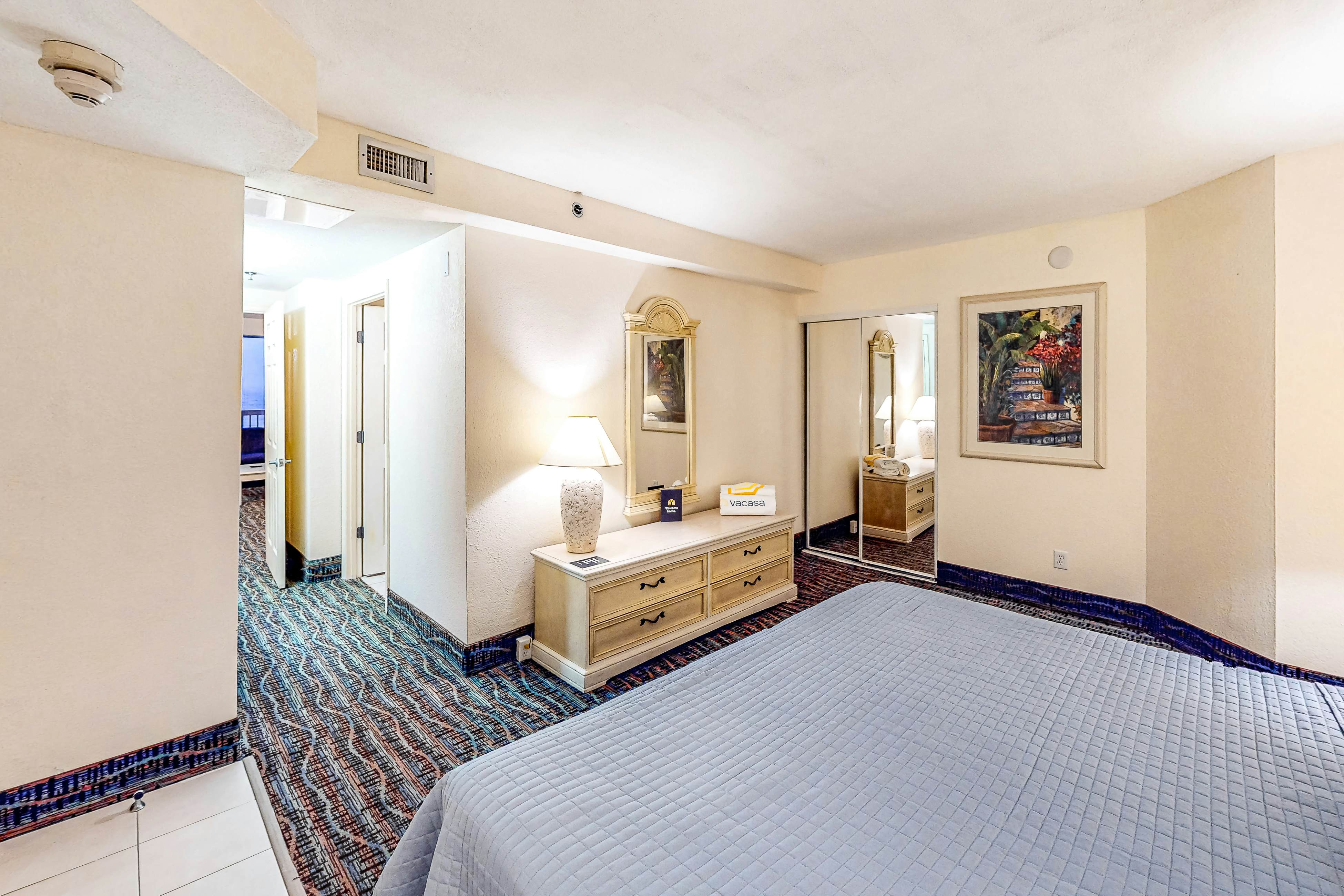 Daytona Beach Resort 533 - Oceanfront Oasis