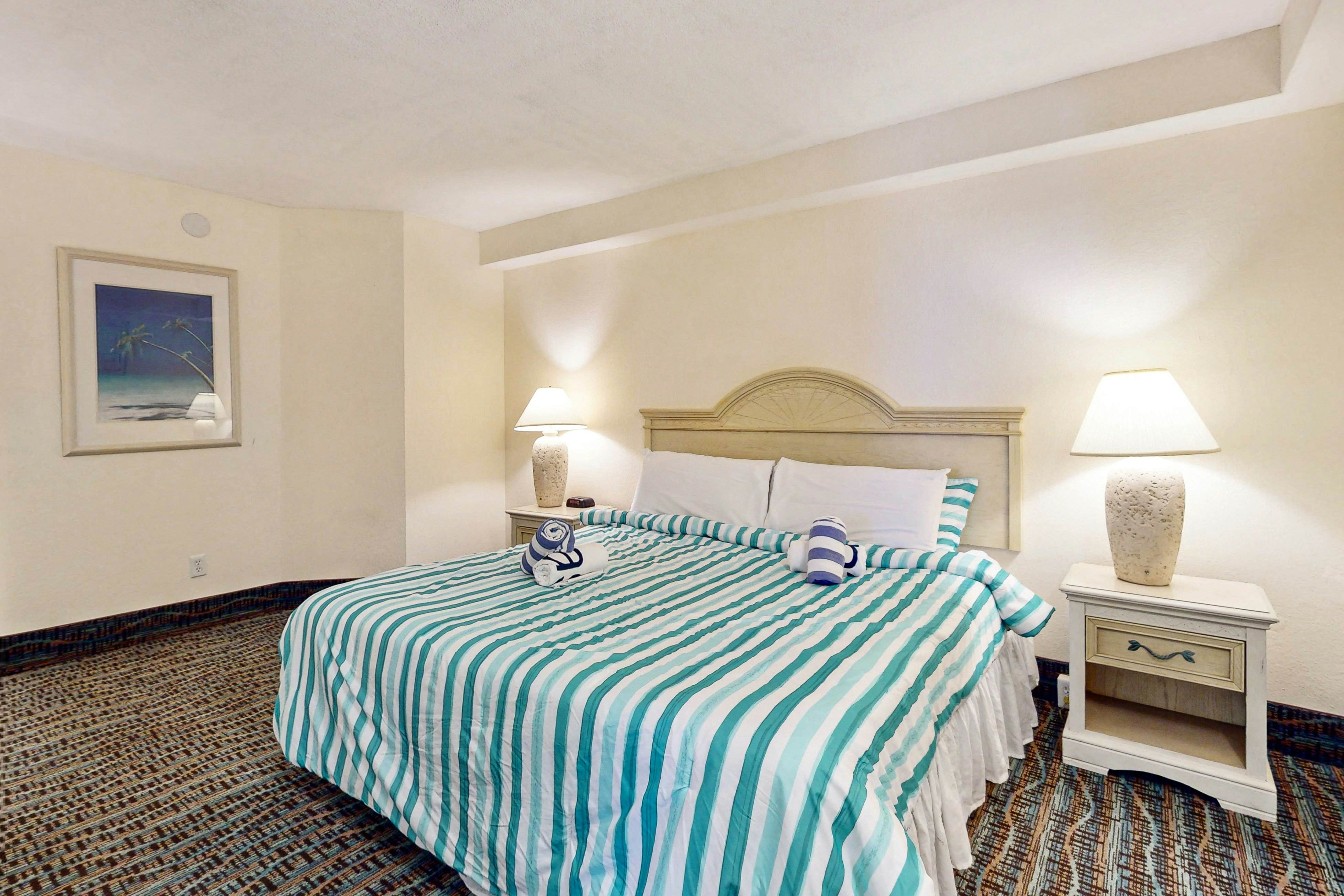 Daytona Beach Resort 533 - Oceanfront Oasis