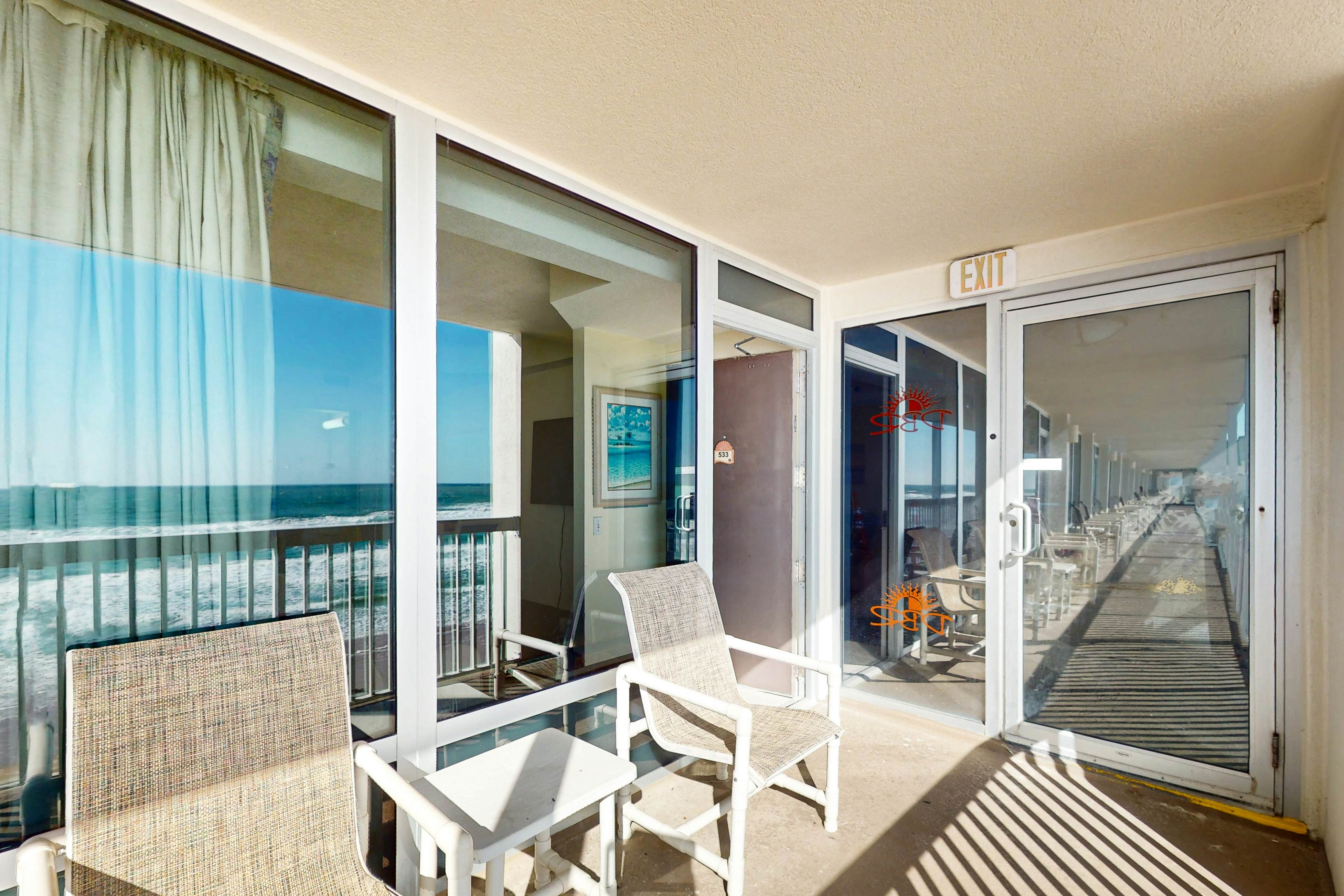 Daytona Beach Resort 533 - Oceanfront Oasis