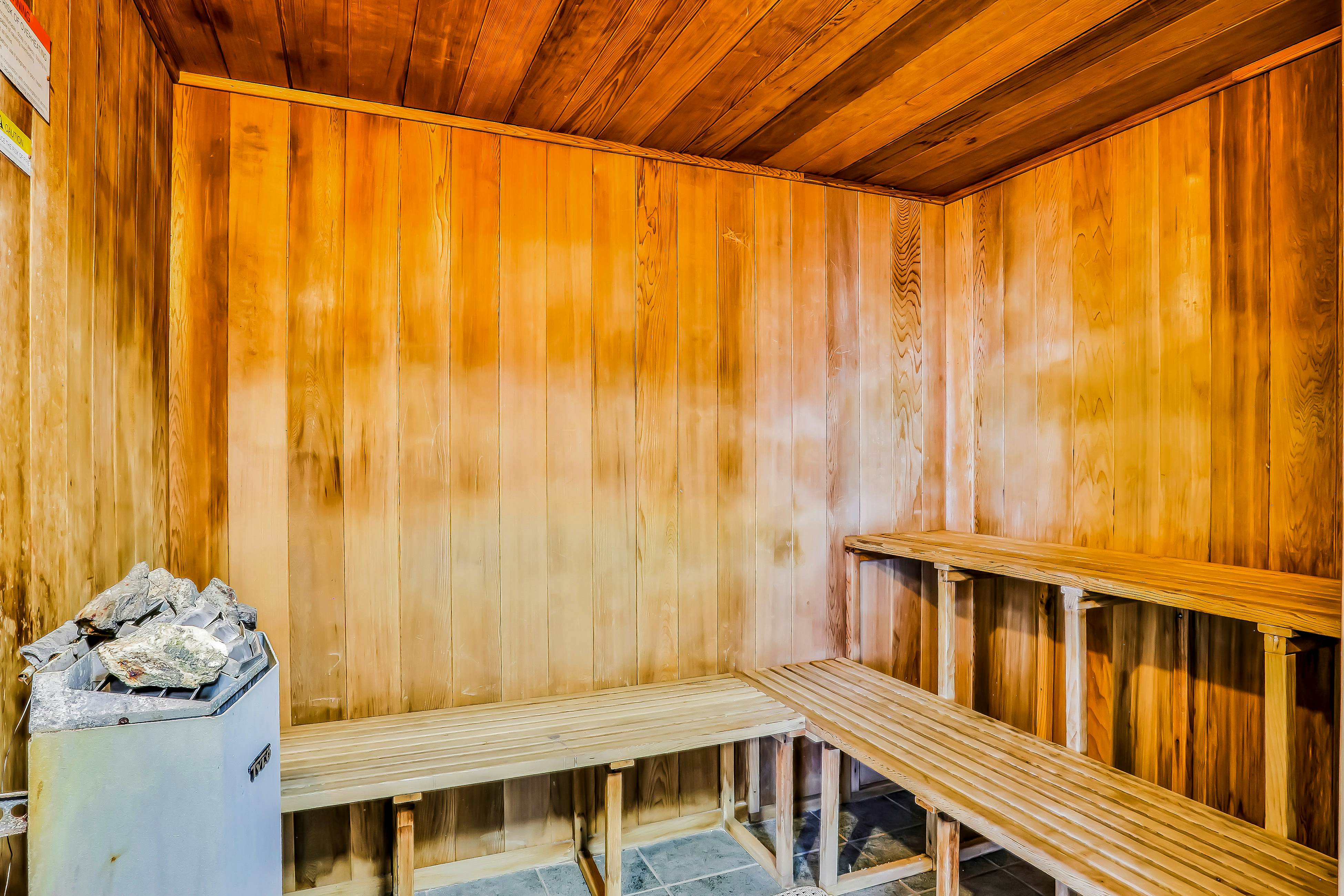 Daytona Beach Resort 1021 - Beach Vibes