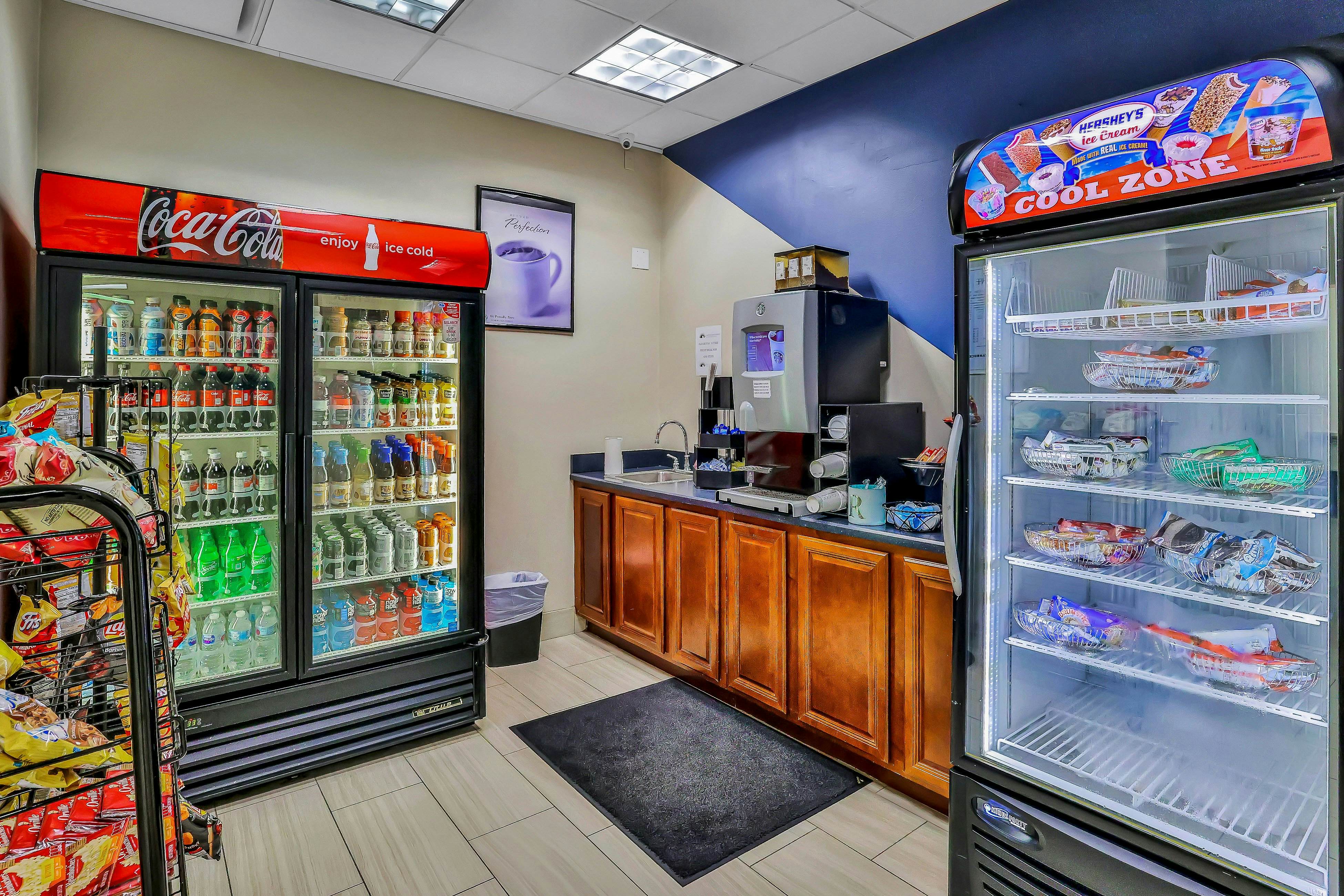 Daytona Beach Resort 1021 - Beach Vibes