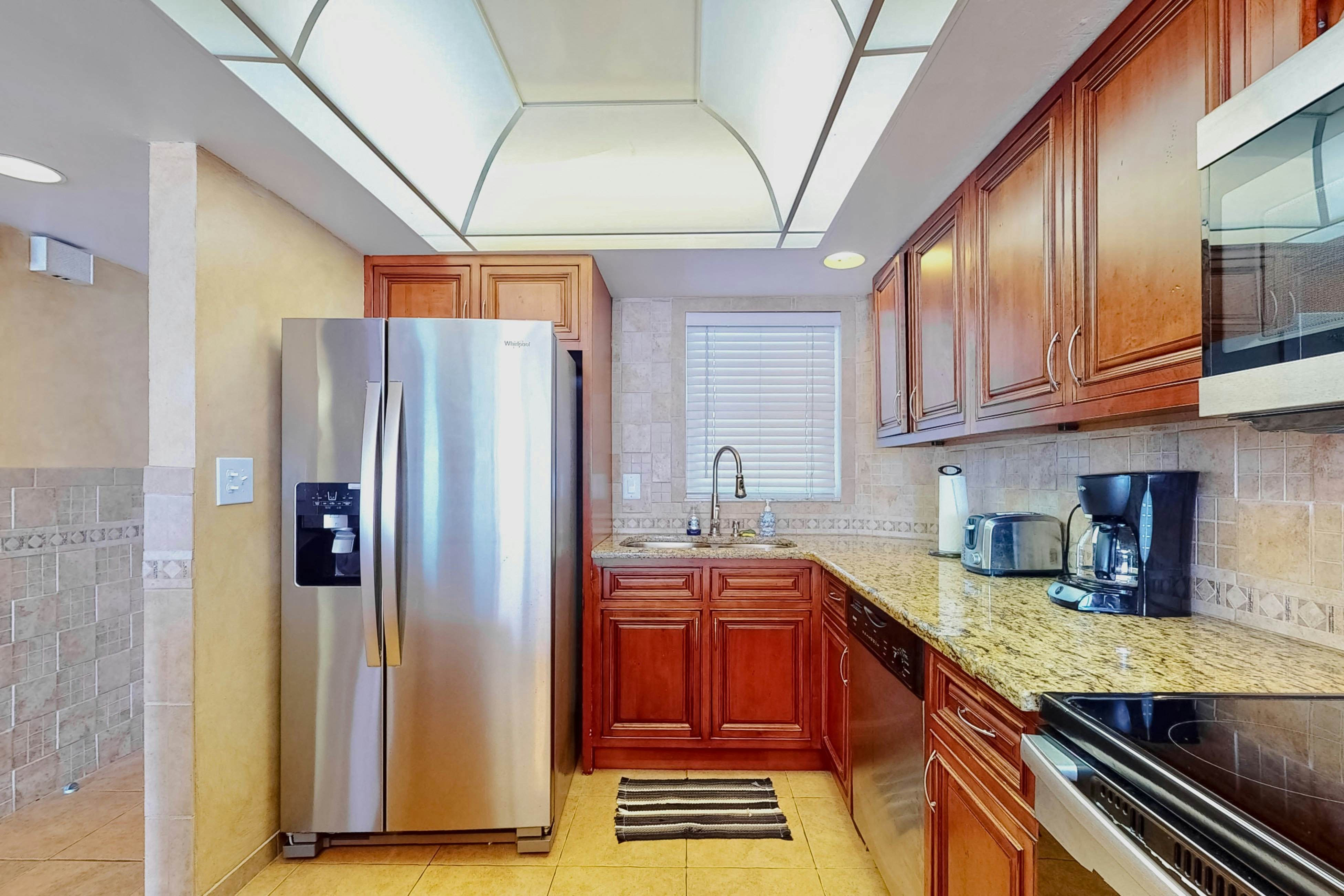 White Surf 606 - Paradise Cove