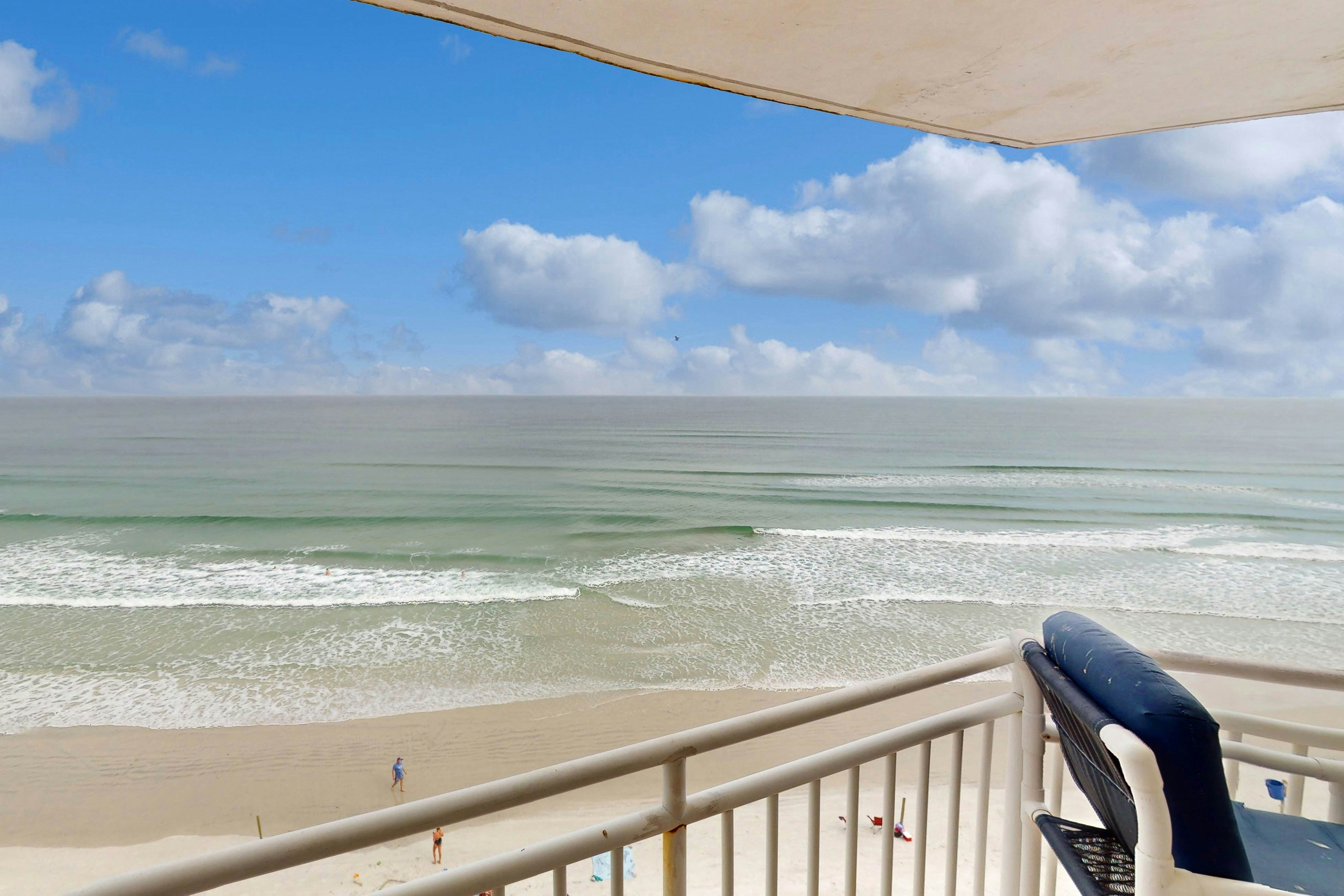 White Surf 606 - Paradise Cove