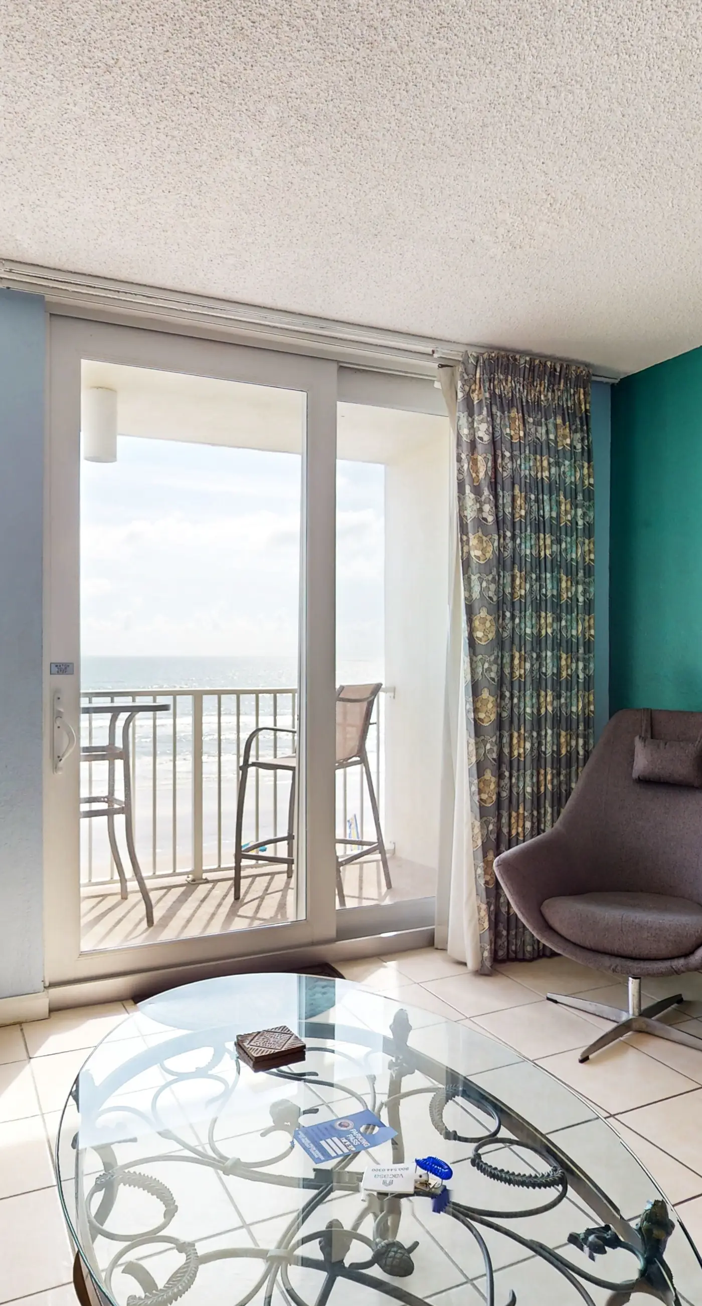 Harbour Beach Resort 401 - Daytona Beach Days