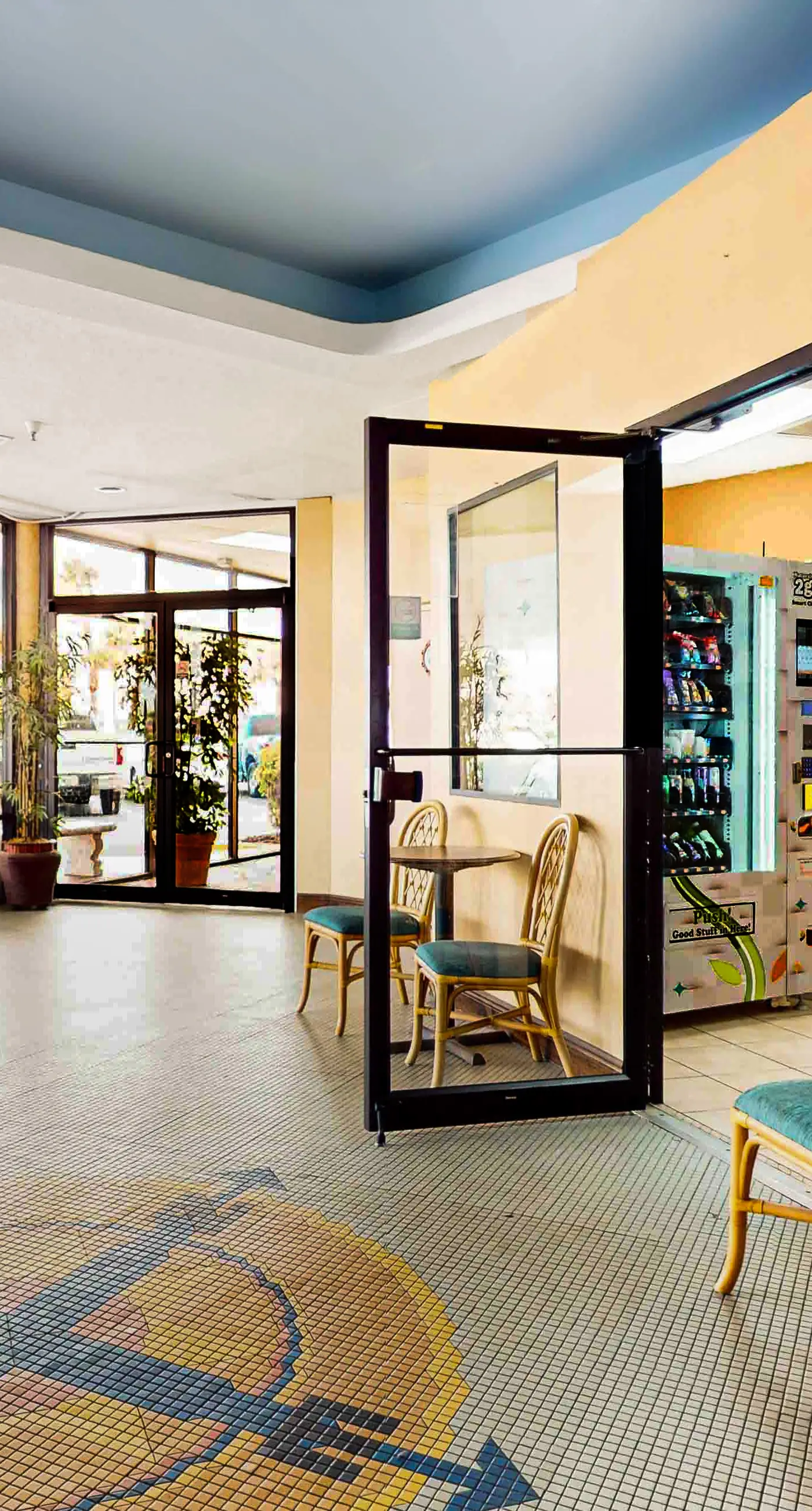 Harbour Beach Resort 401 - Daytona Beach Days