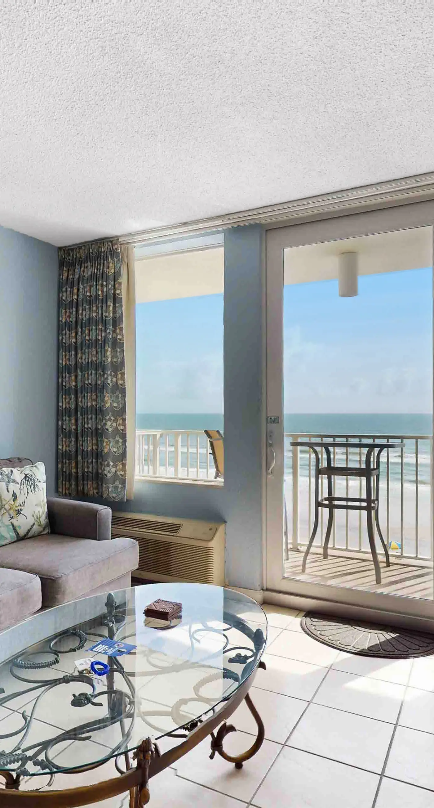 Harbour Beach Resort 401 - Daytona Beach Days