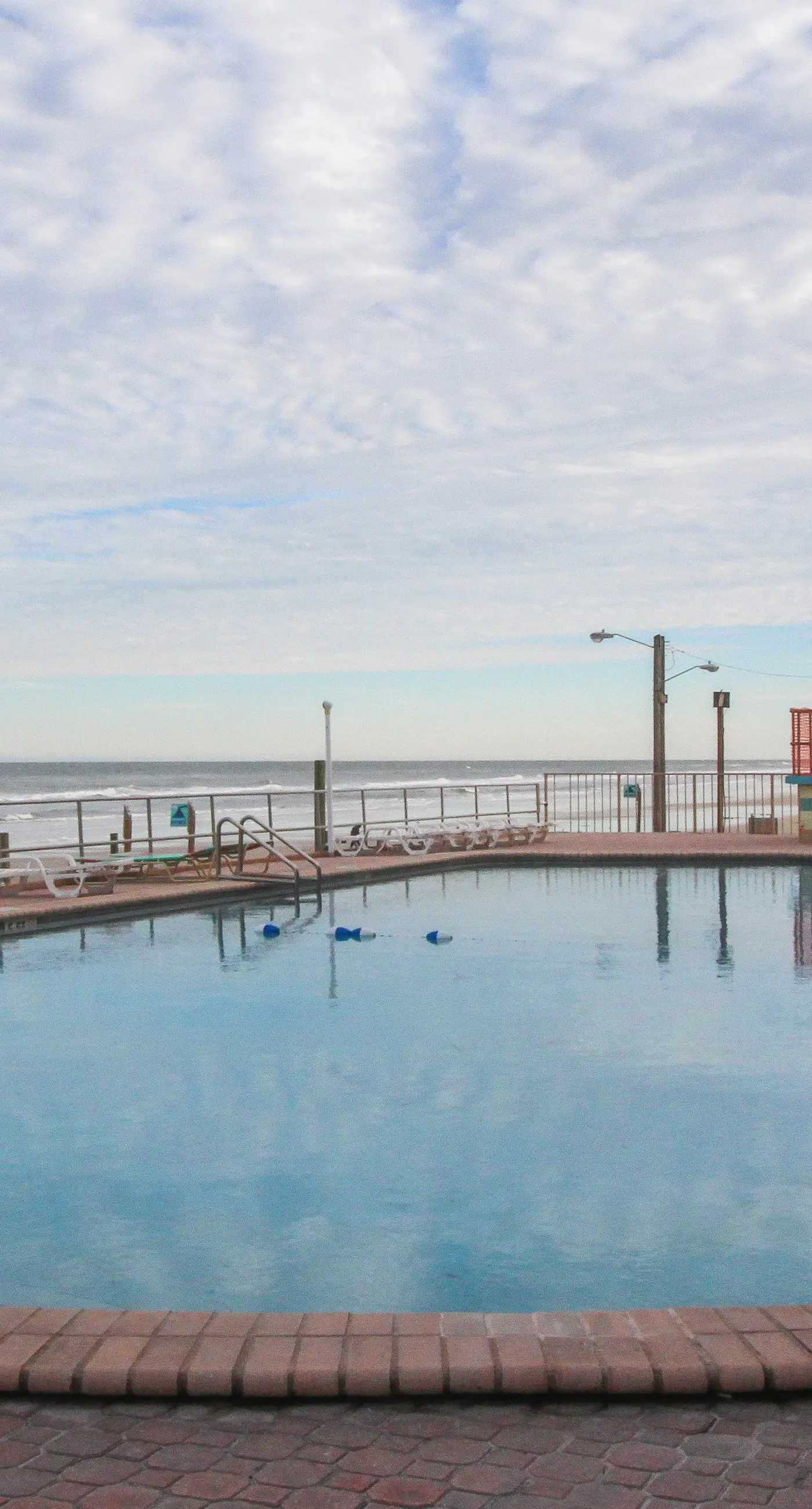 Harbour Beach Resort 401 - Daytona Beach Days