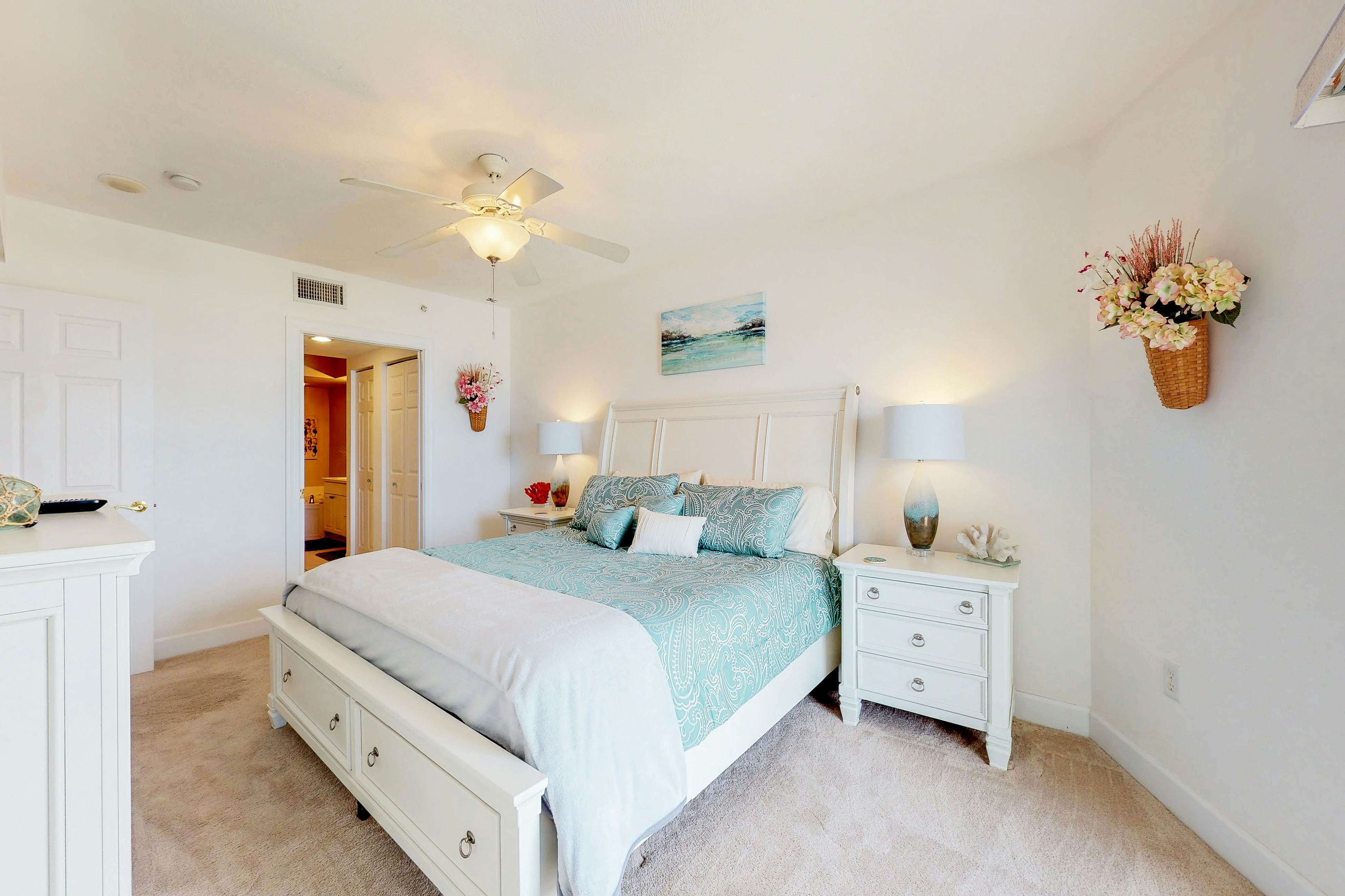 Grande Towers 702 - Ocean Paradise