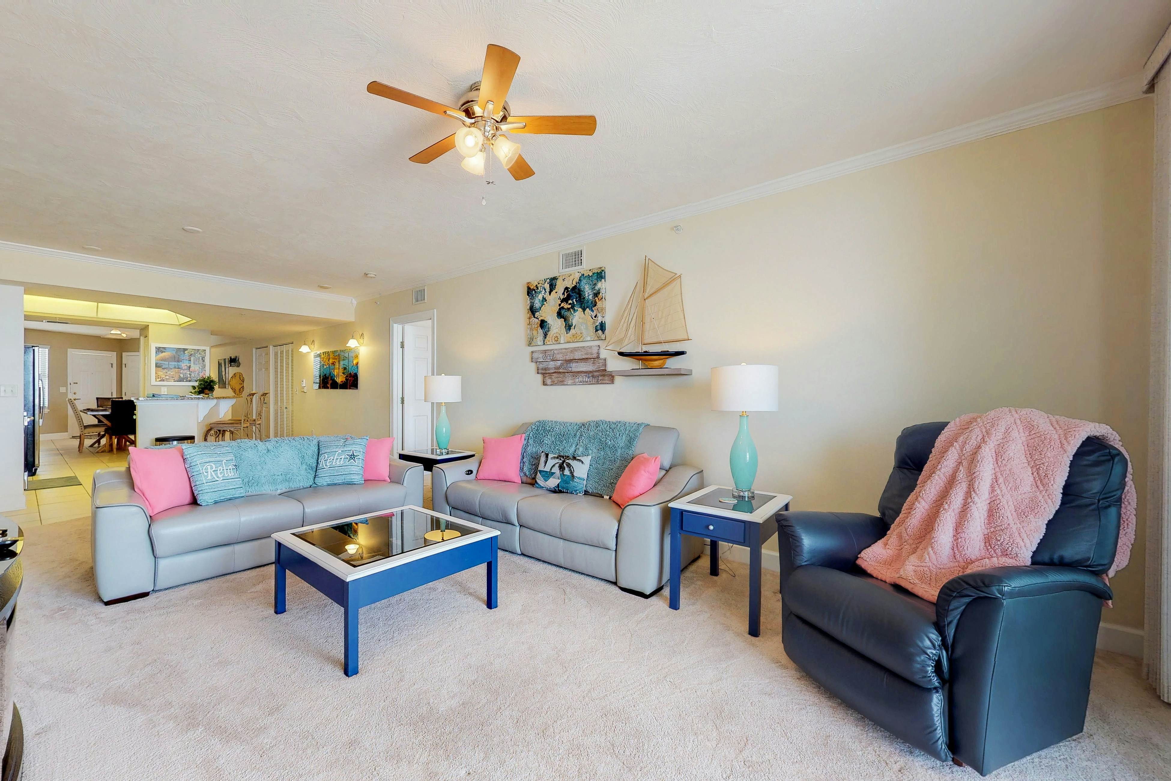 Grande Towers 702 - Ocean Paradise