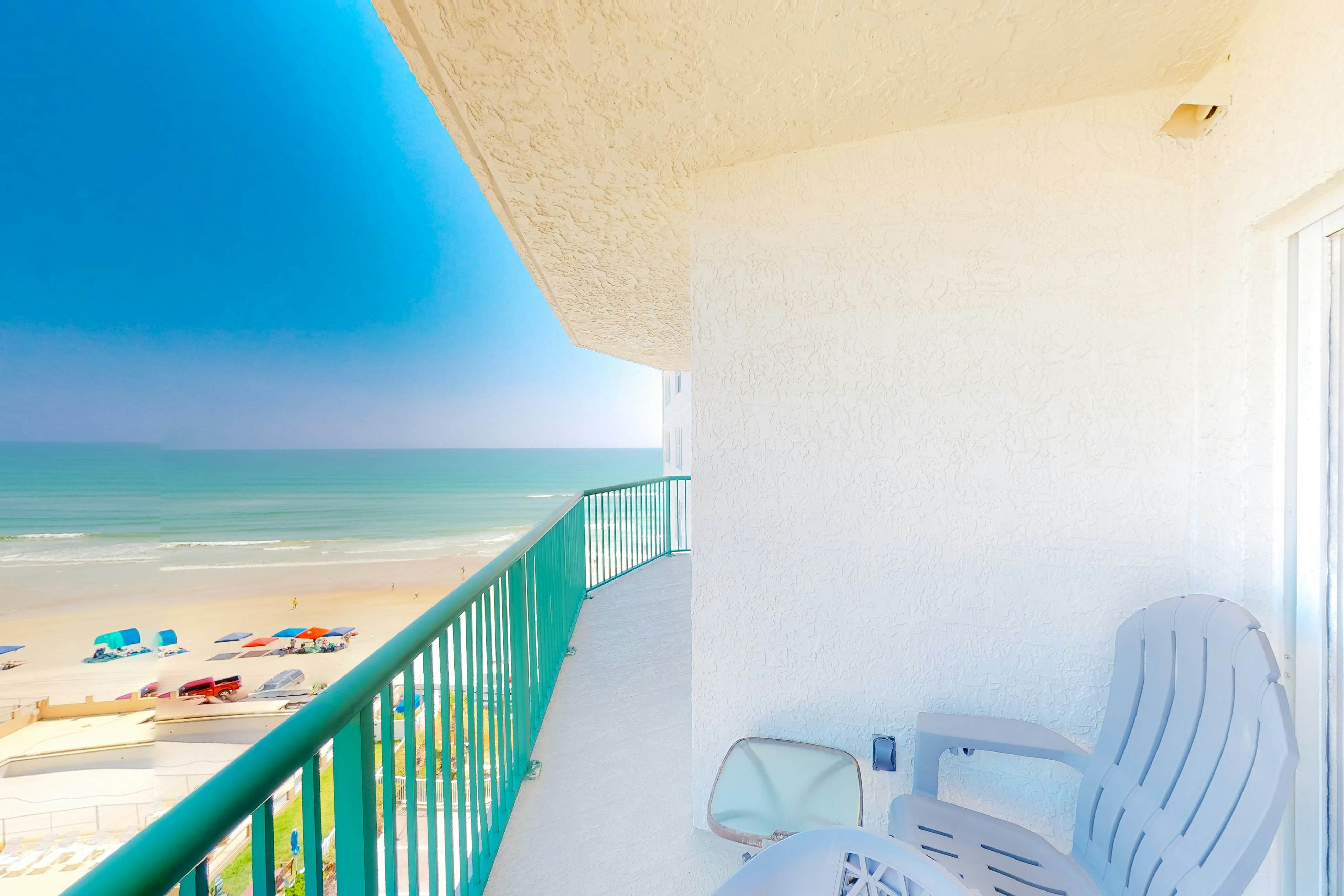 Grande Towers 702 - Ocean Paradise