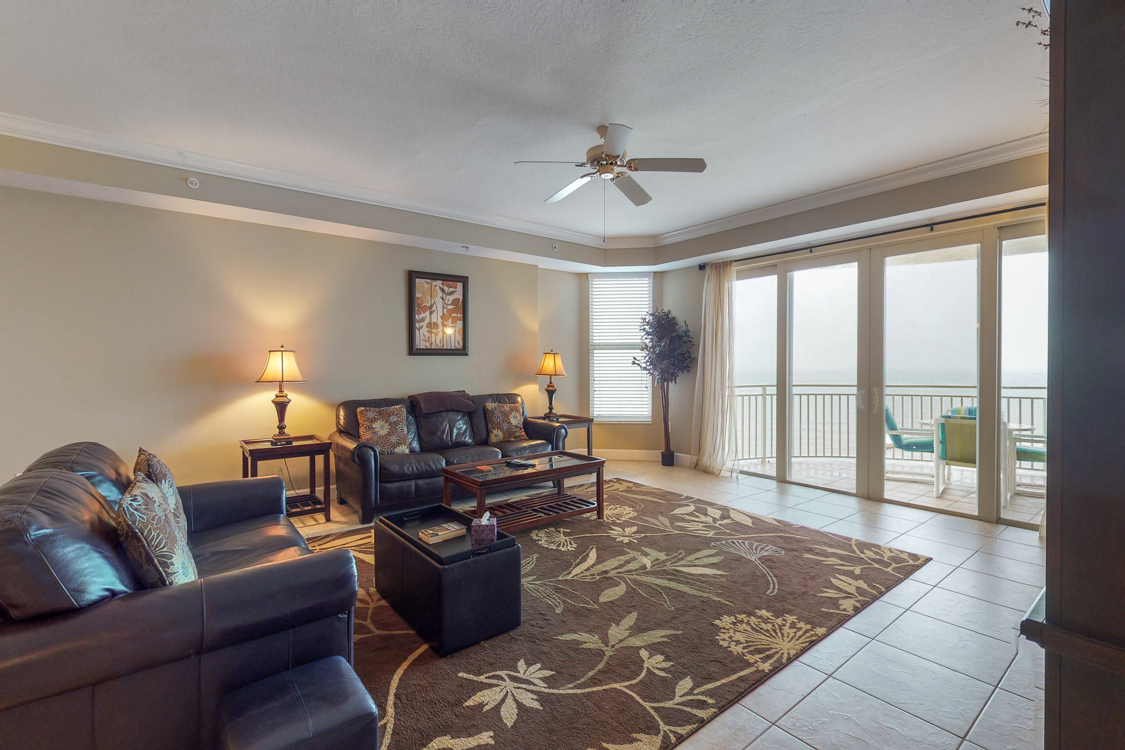 Oceanfront Condo w/ 3 Pools, Hot Tubs & Beach Access