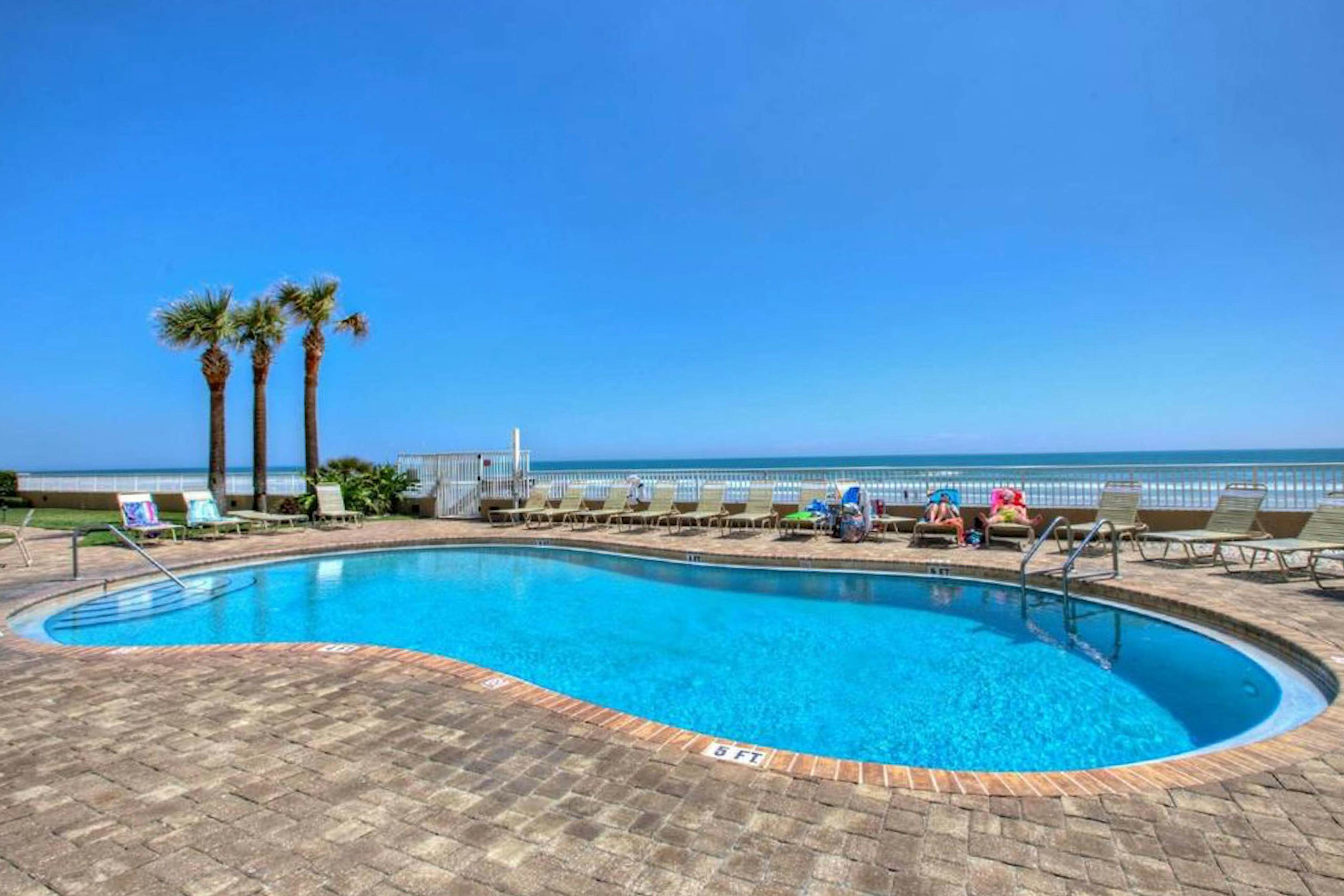 The St. Maarten 1106 - Eleventh Heaven