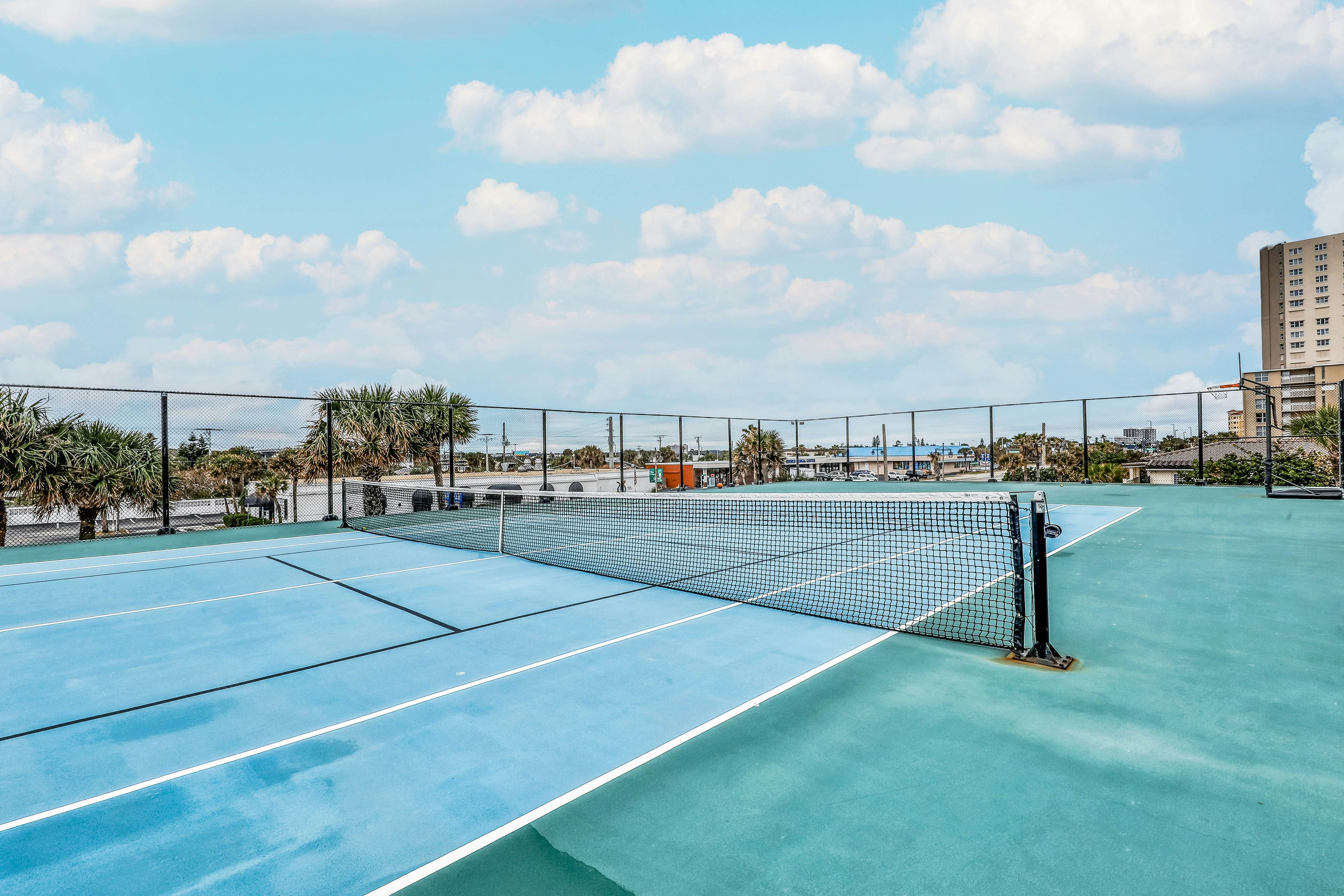 White Surf 504 - OceanZenn