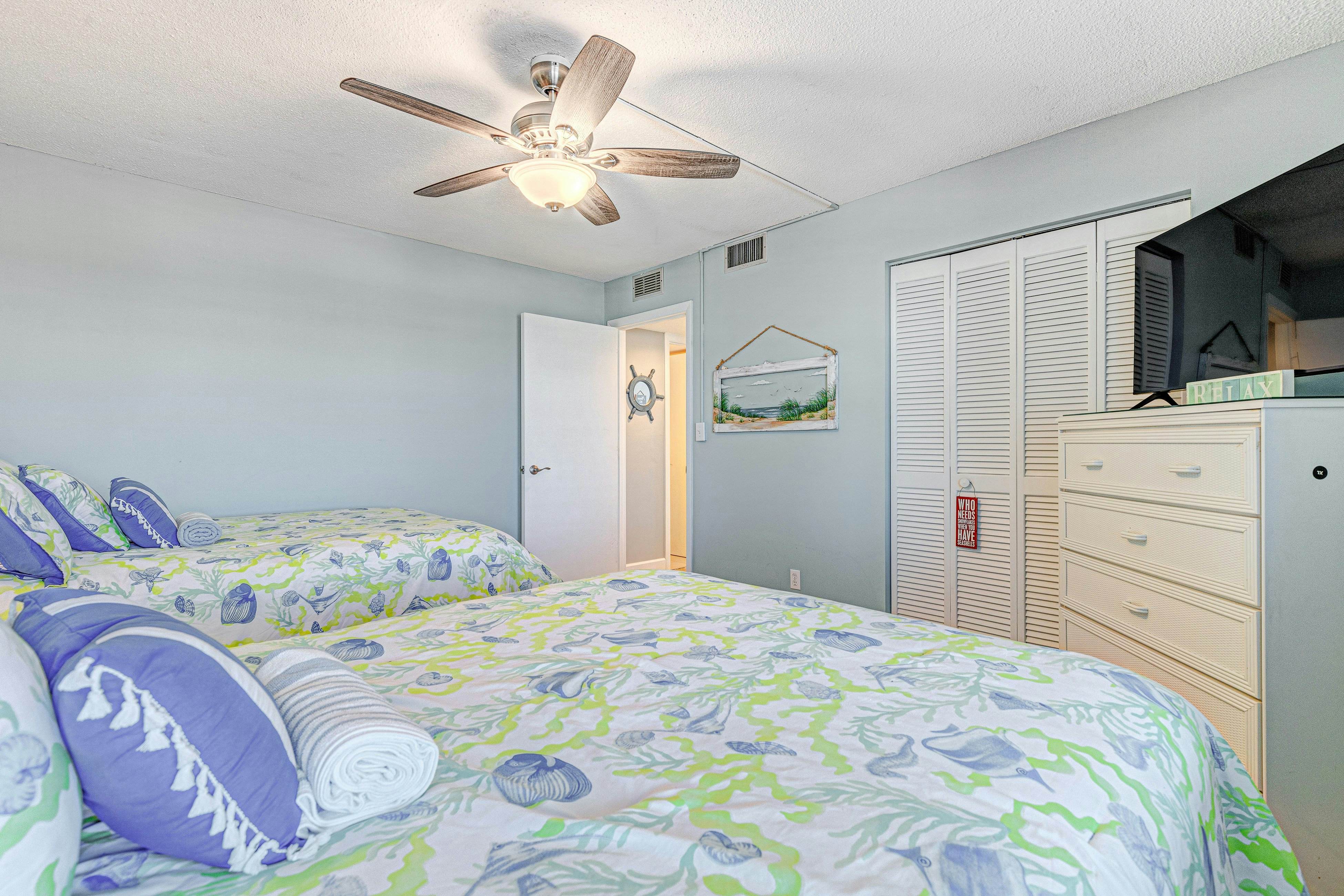 White Surf 504 - OceanZenn