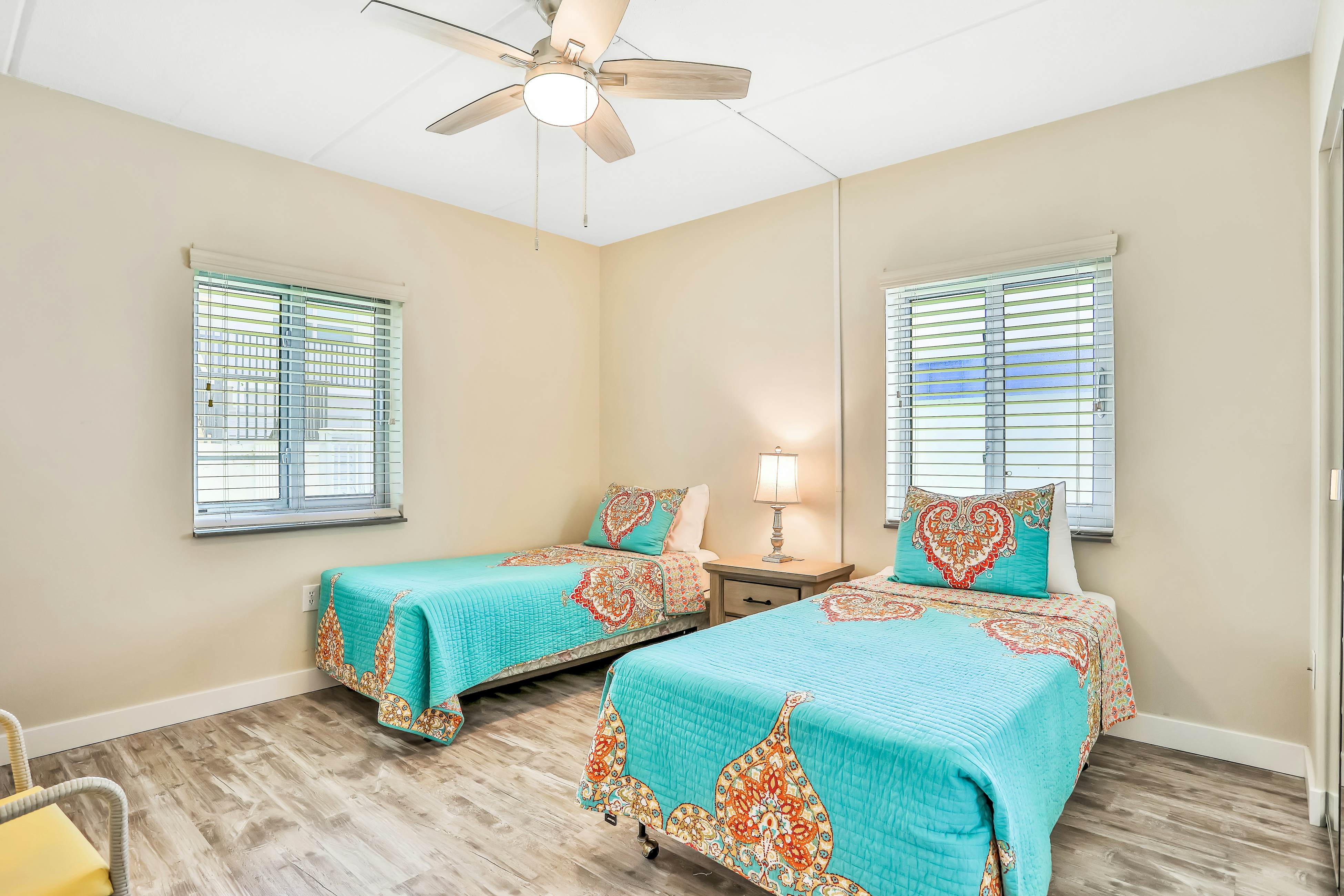 Surfside Club 109 - Blue Umbrella