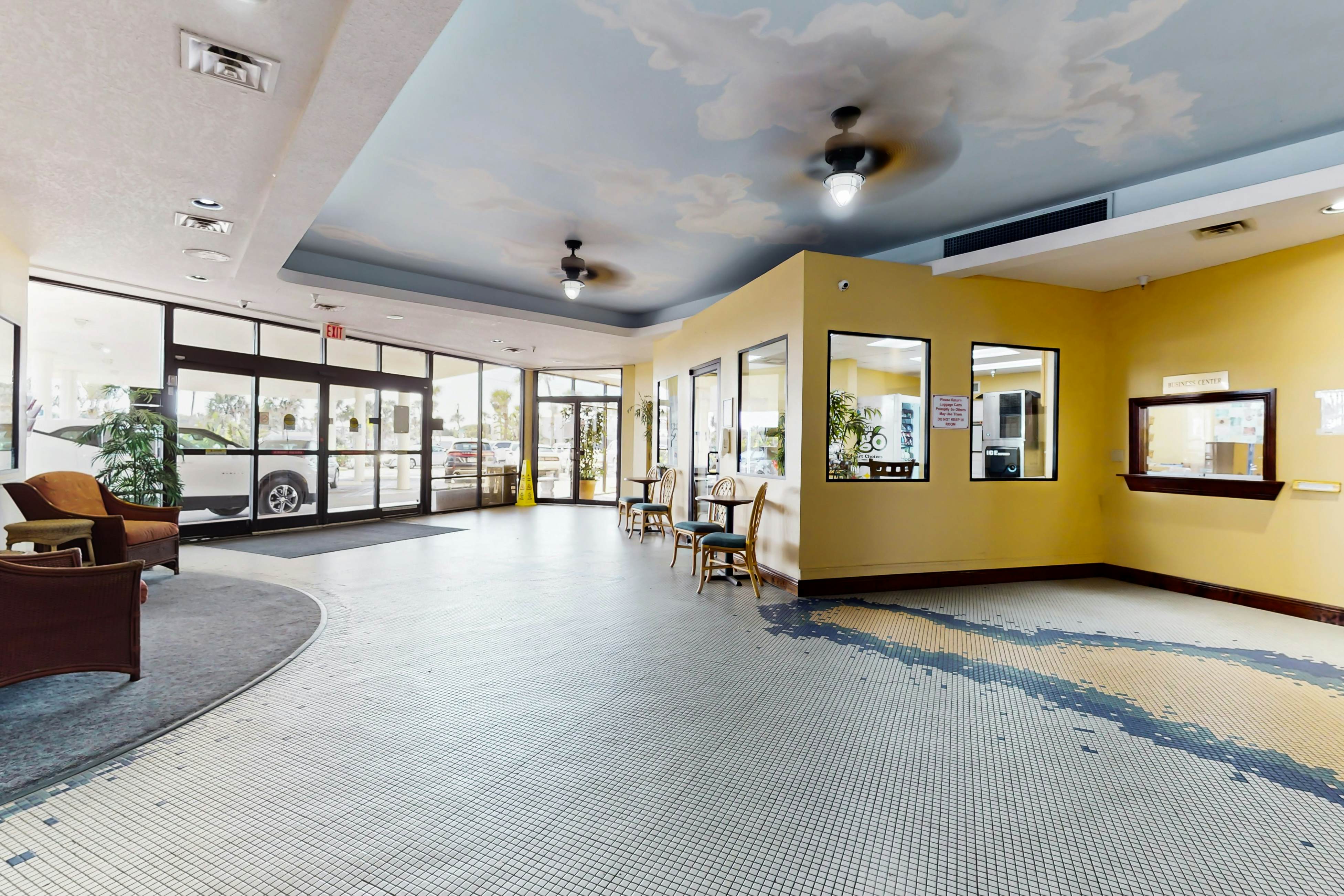 Harbour Beach Resort 404 - Daytona Delight