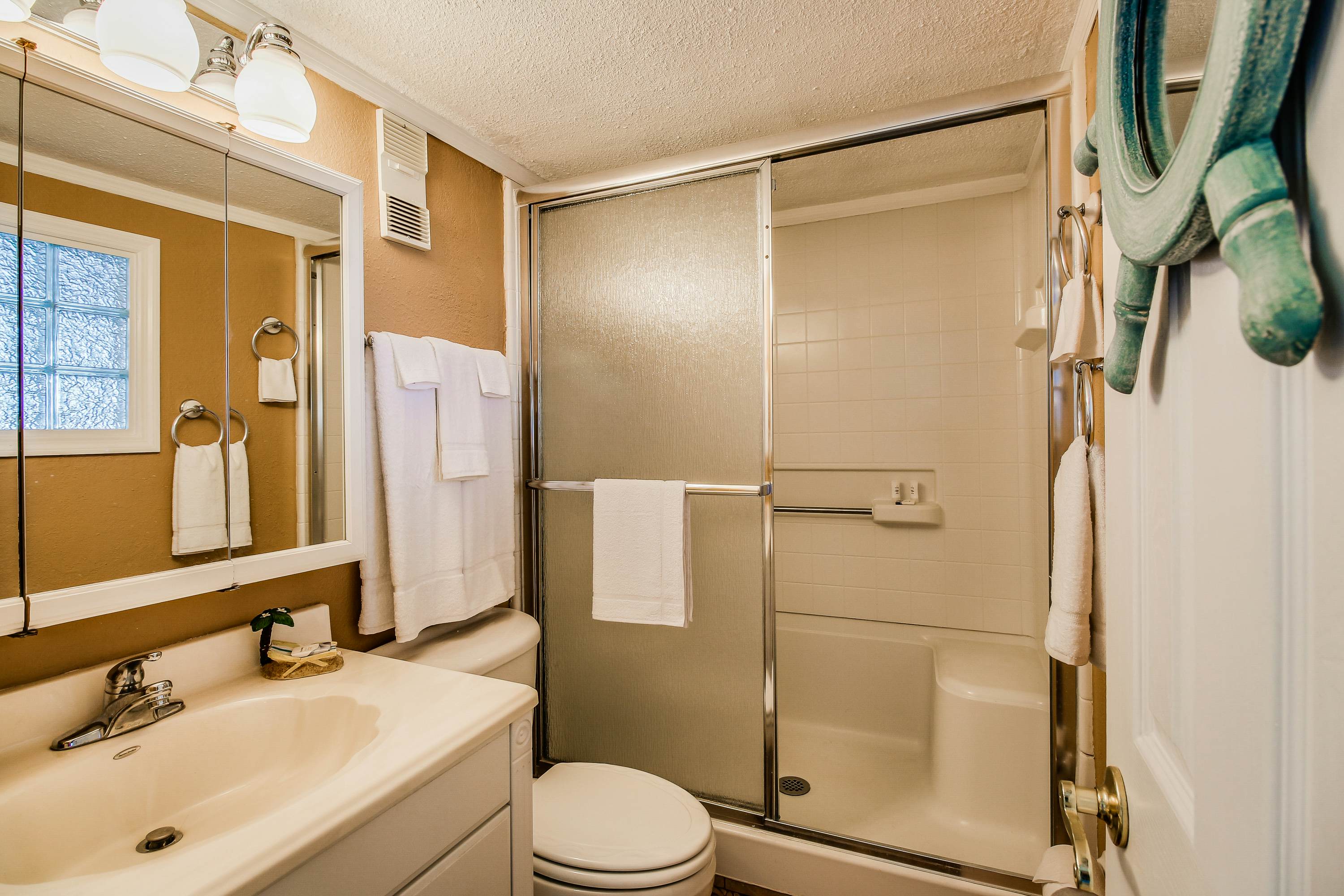 Harbour Beach Resort 408