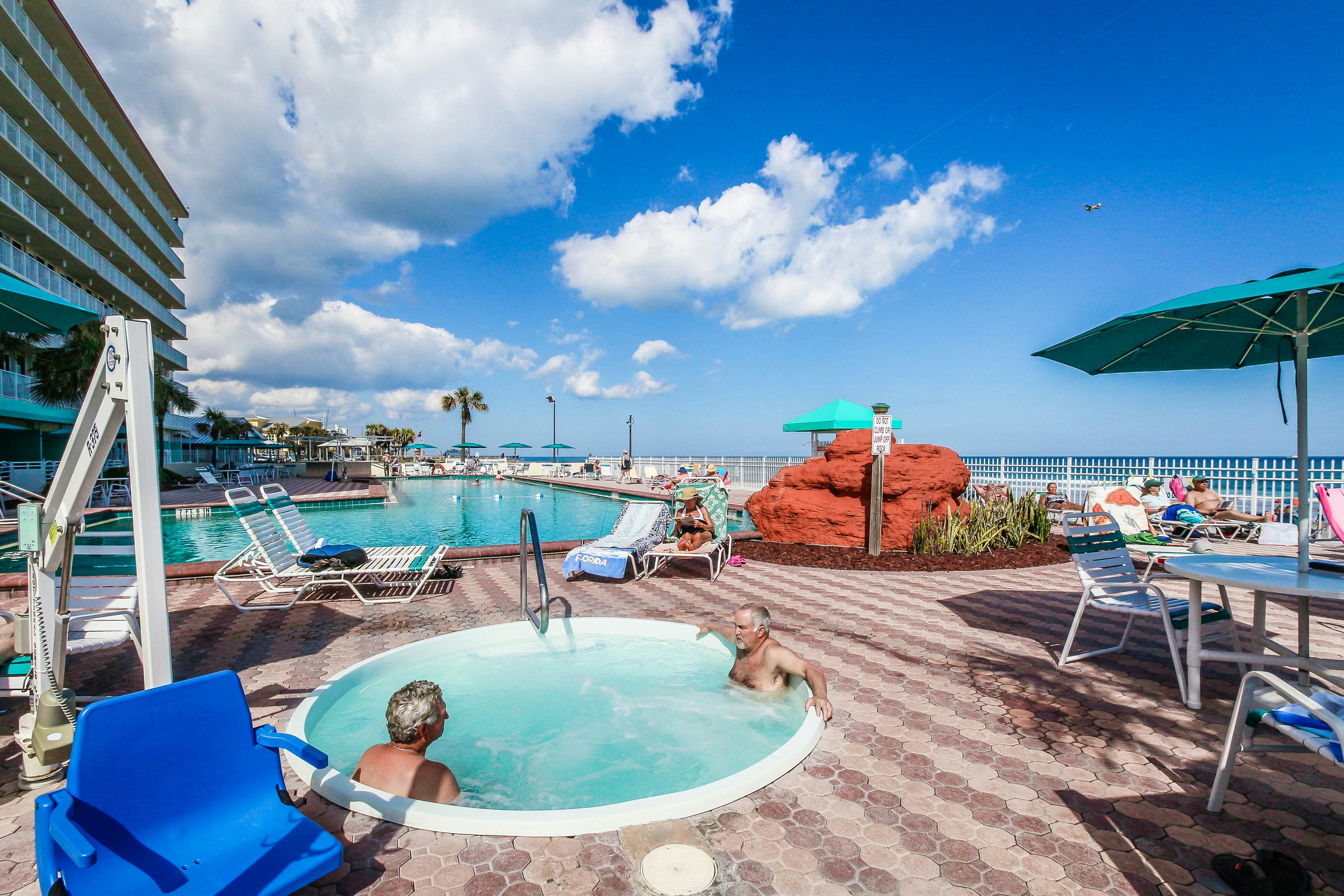 Harbour Beach Resort 511