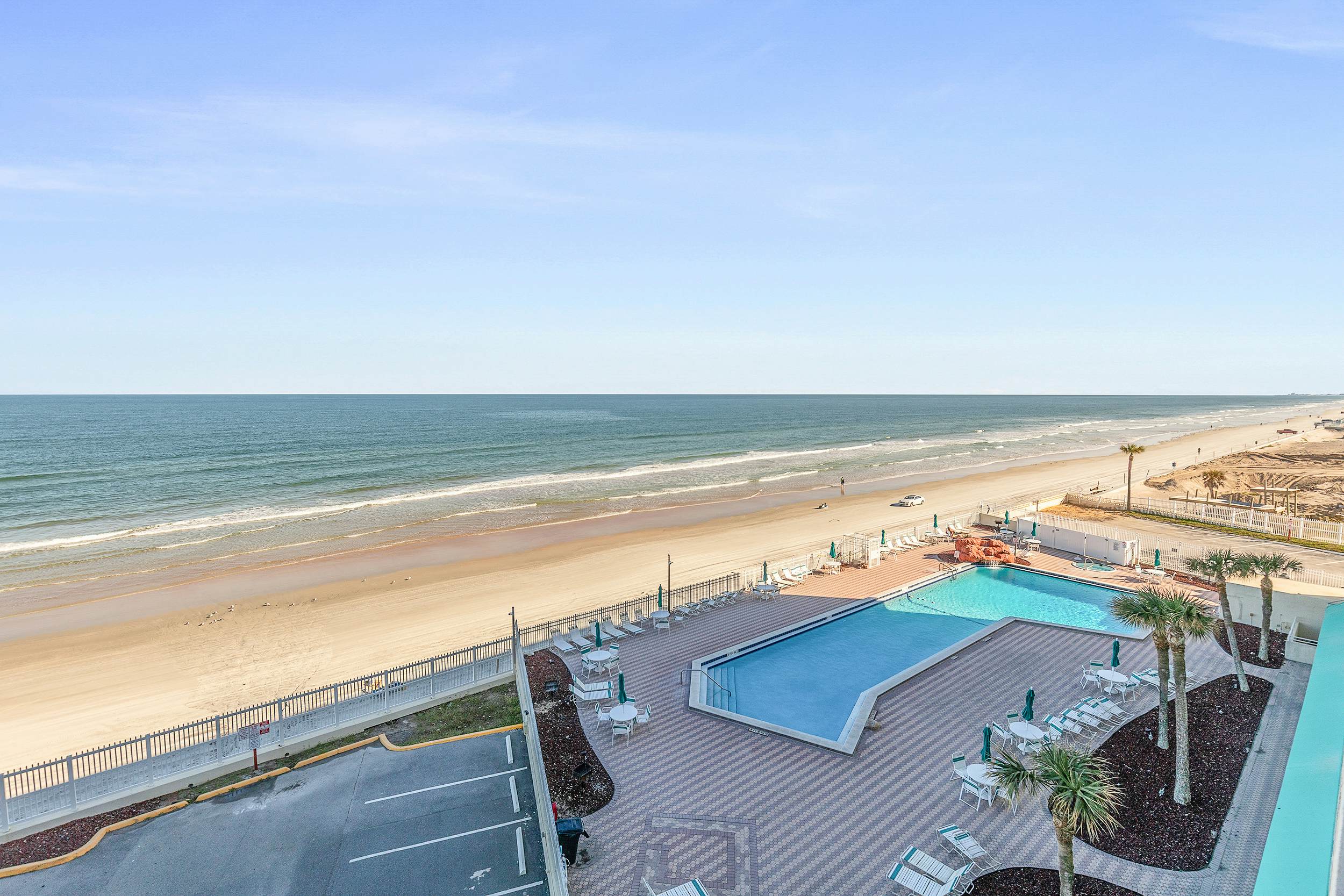 Harbour Beach Resort 511