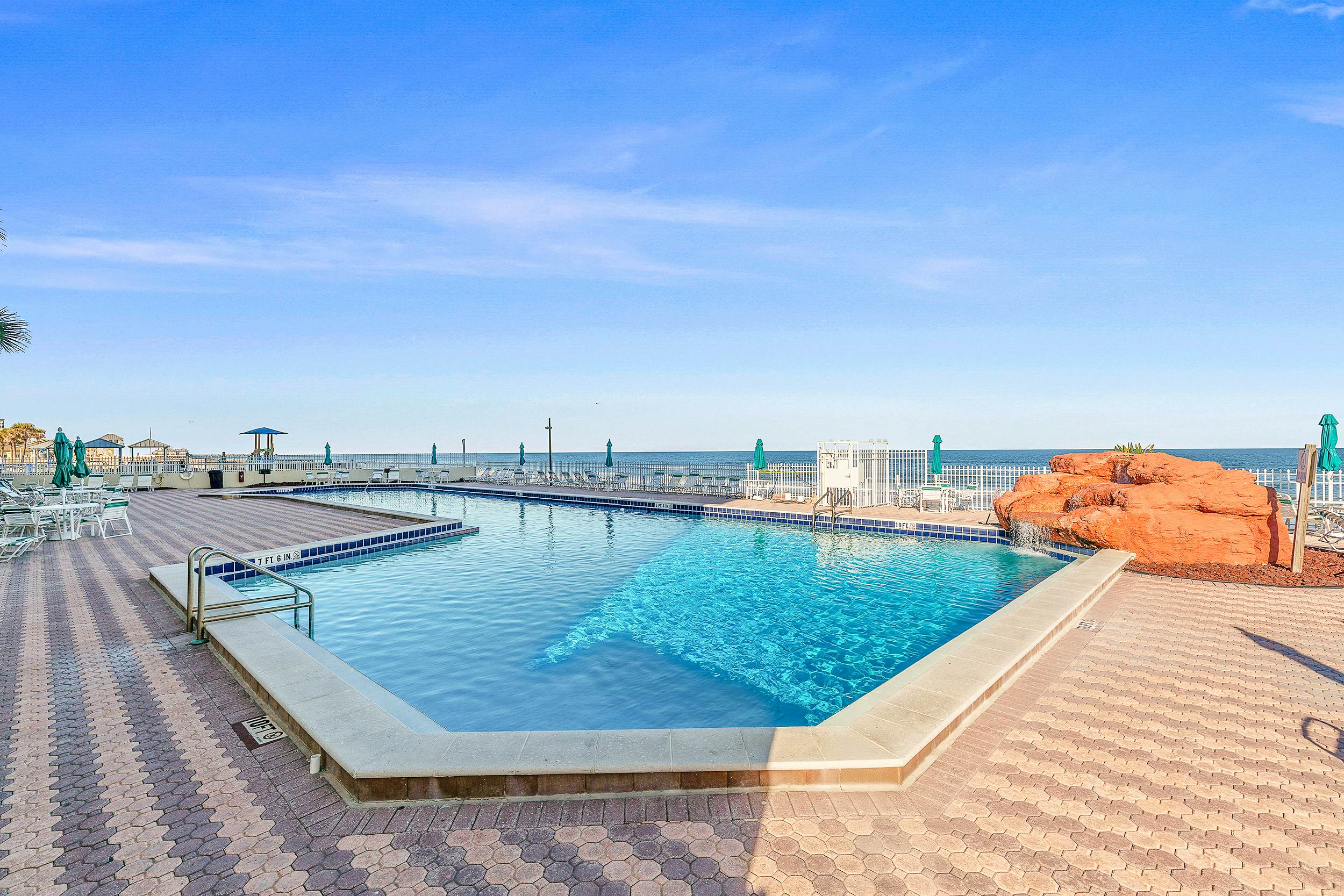 Harbour Beach Resort 511