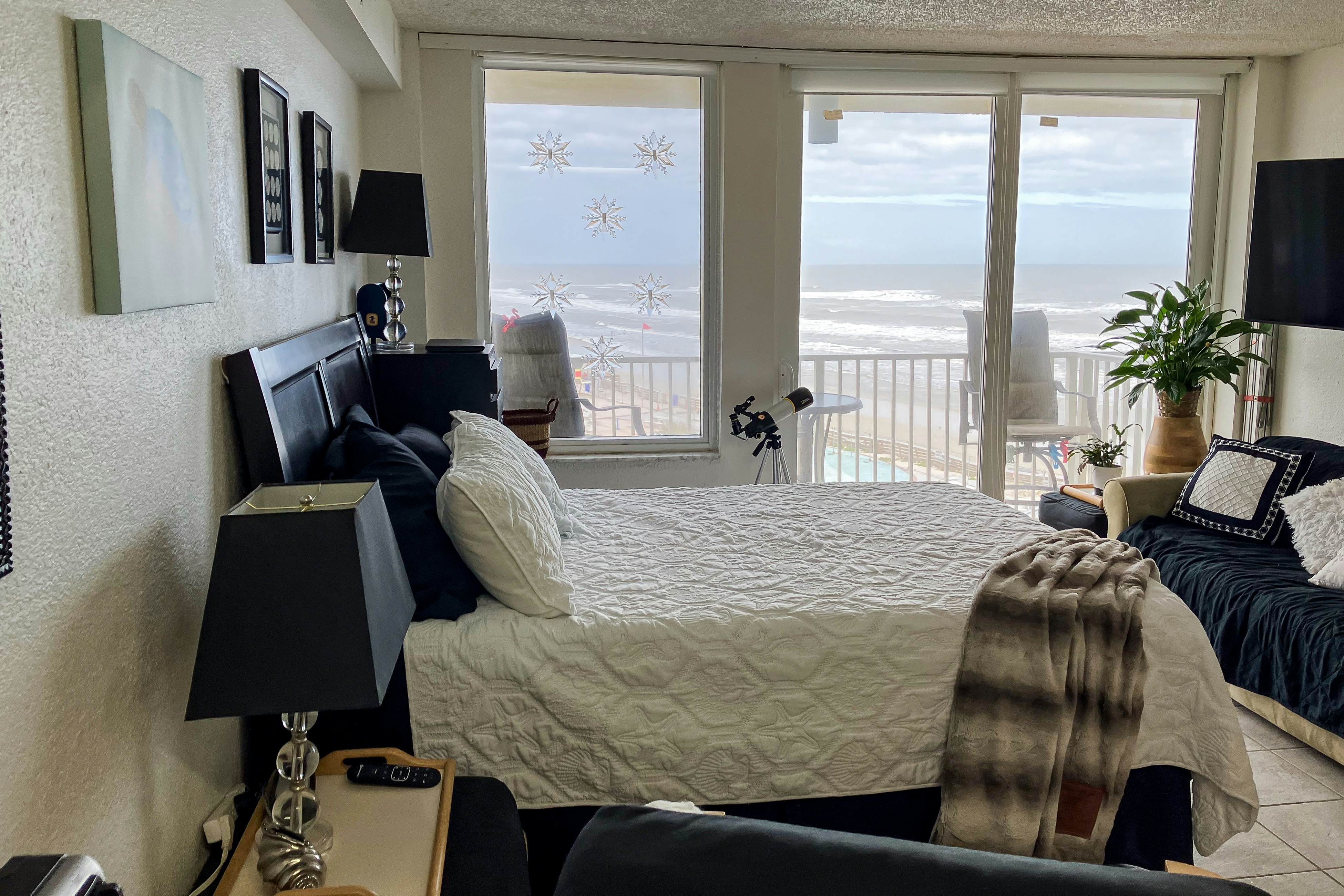 Harbour Beach Resort 518