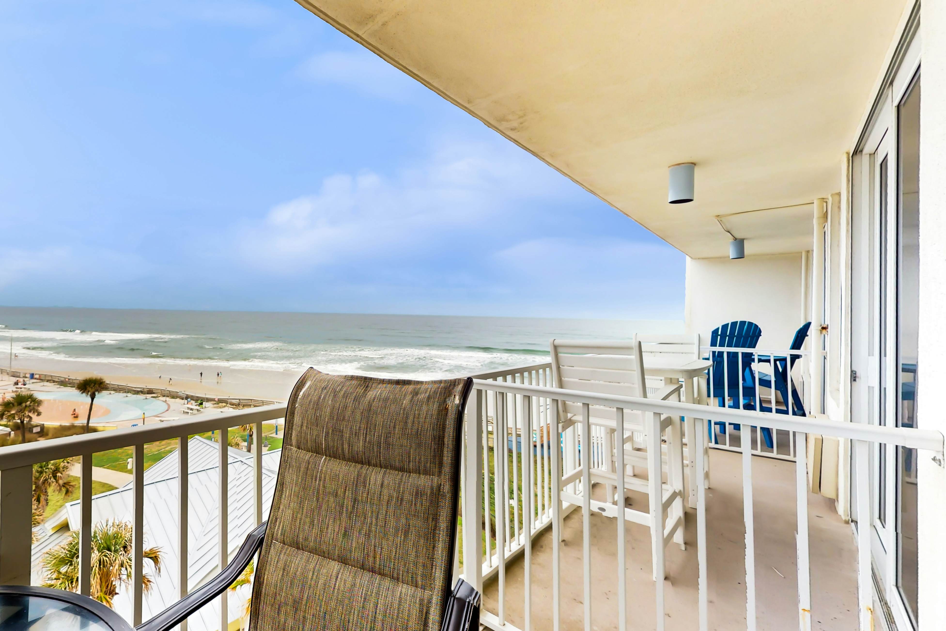 Harbour Beach Resort 518