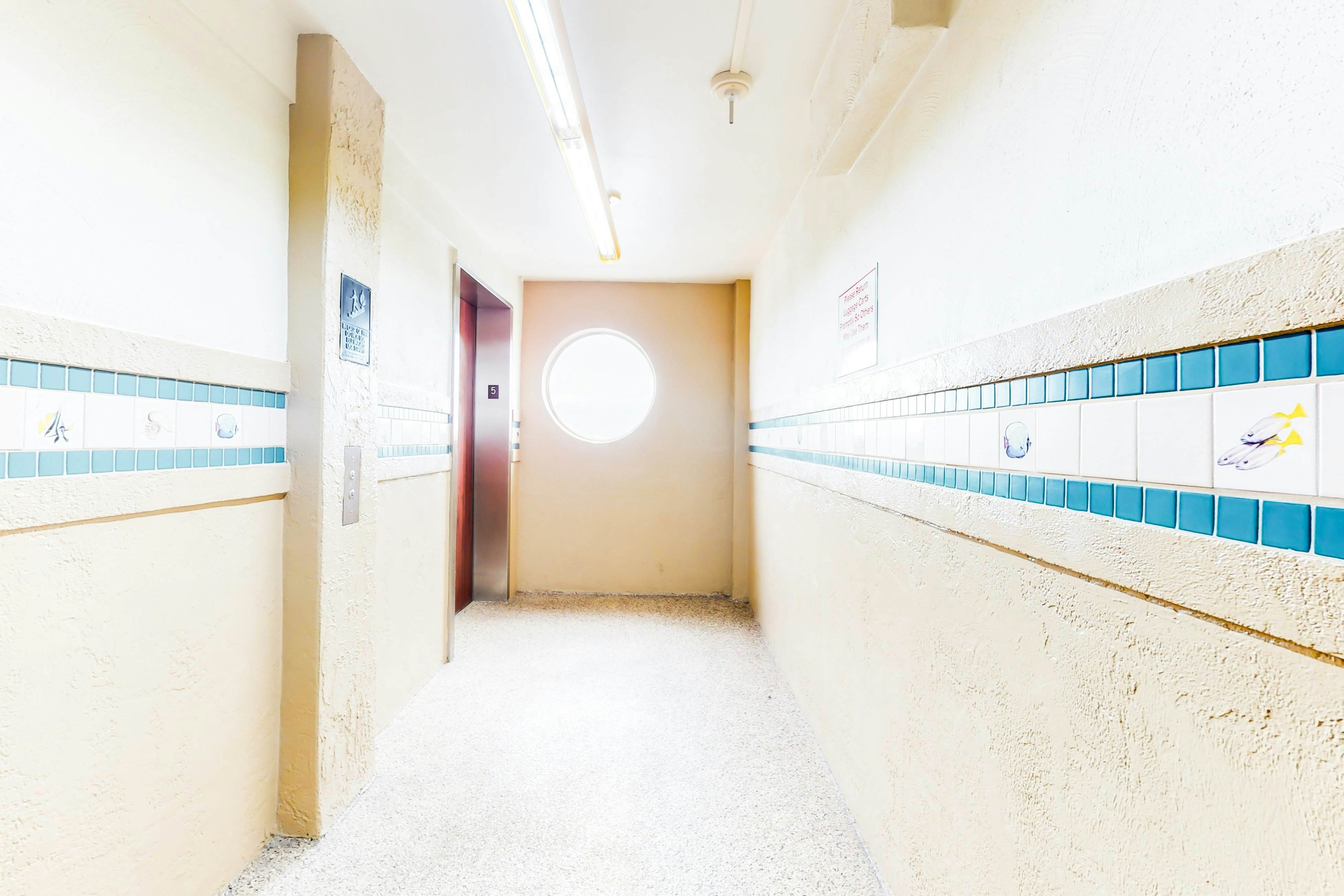 Harbour Beach Resort 518